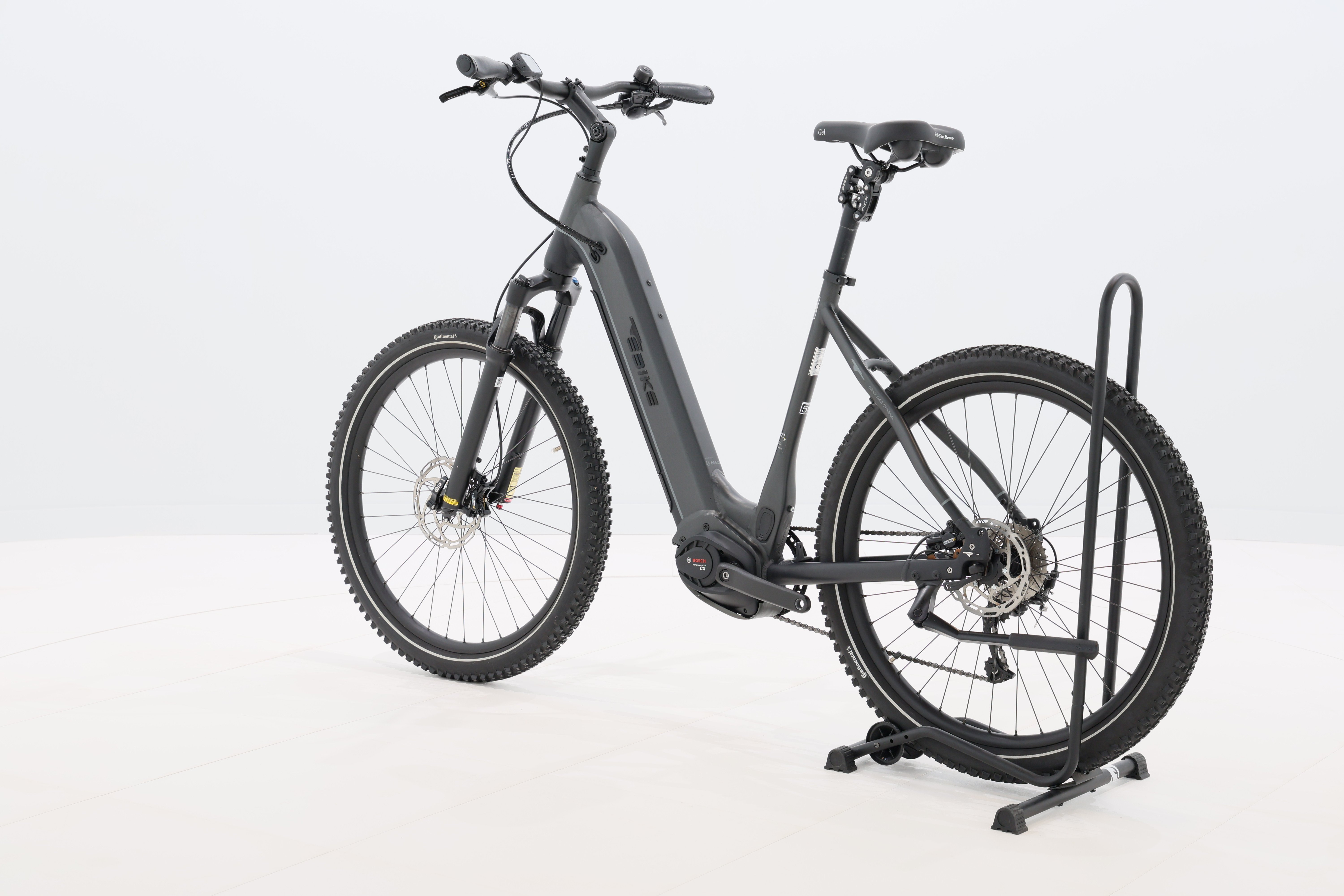 2e47387e-d830-44e6-a07b-7df30a445d8a