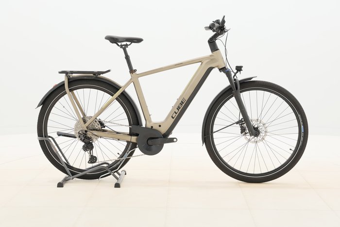Cube KATHMANDU HYBRID PRO 625 2024