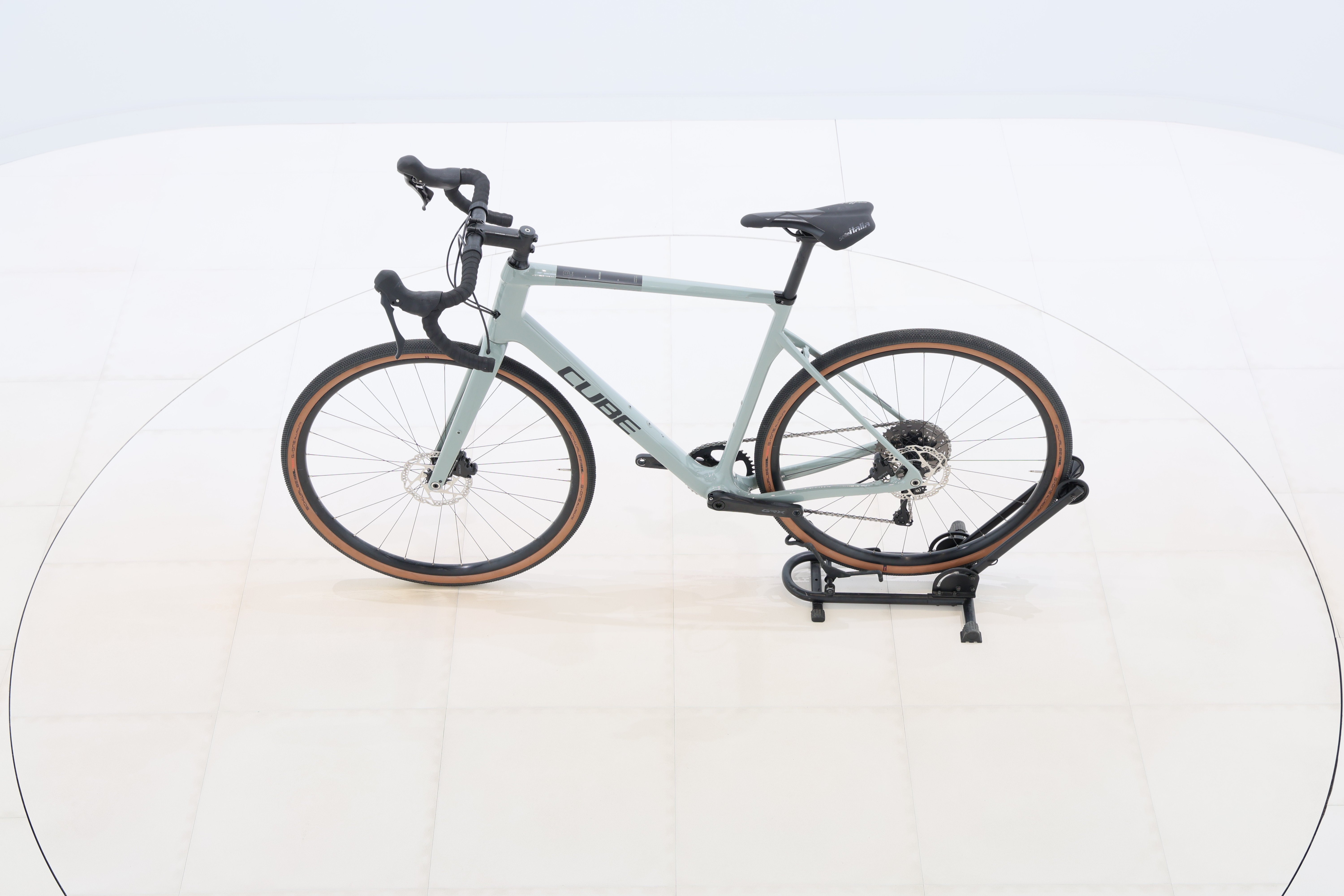 f08b11c1-fc1e-4144-aac0-33616e24103a