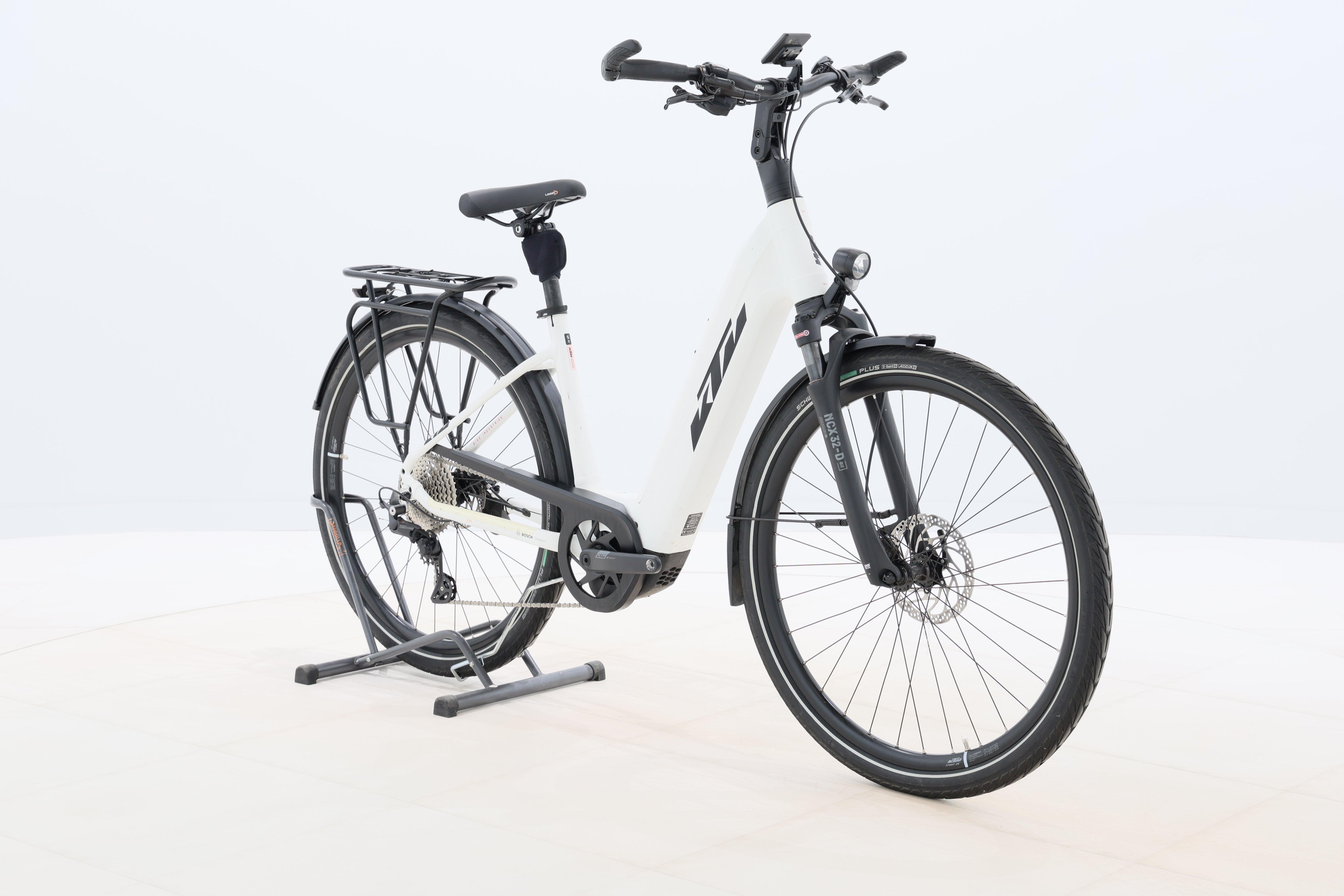 c864c342-c13f-4172-9520-1ed232a9c336