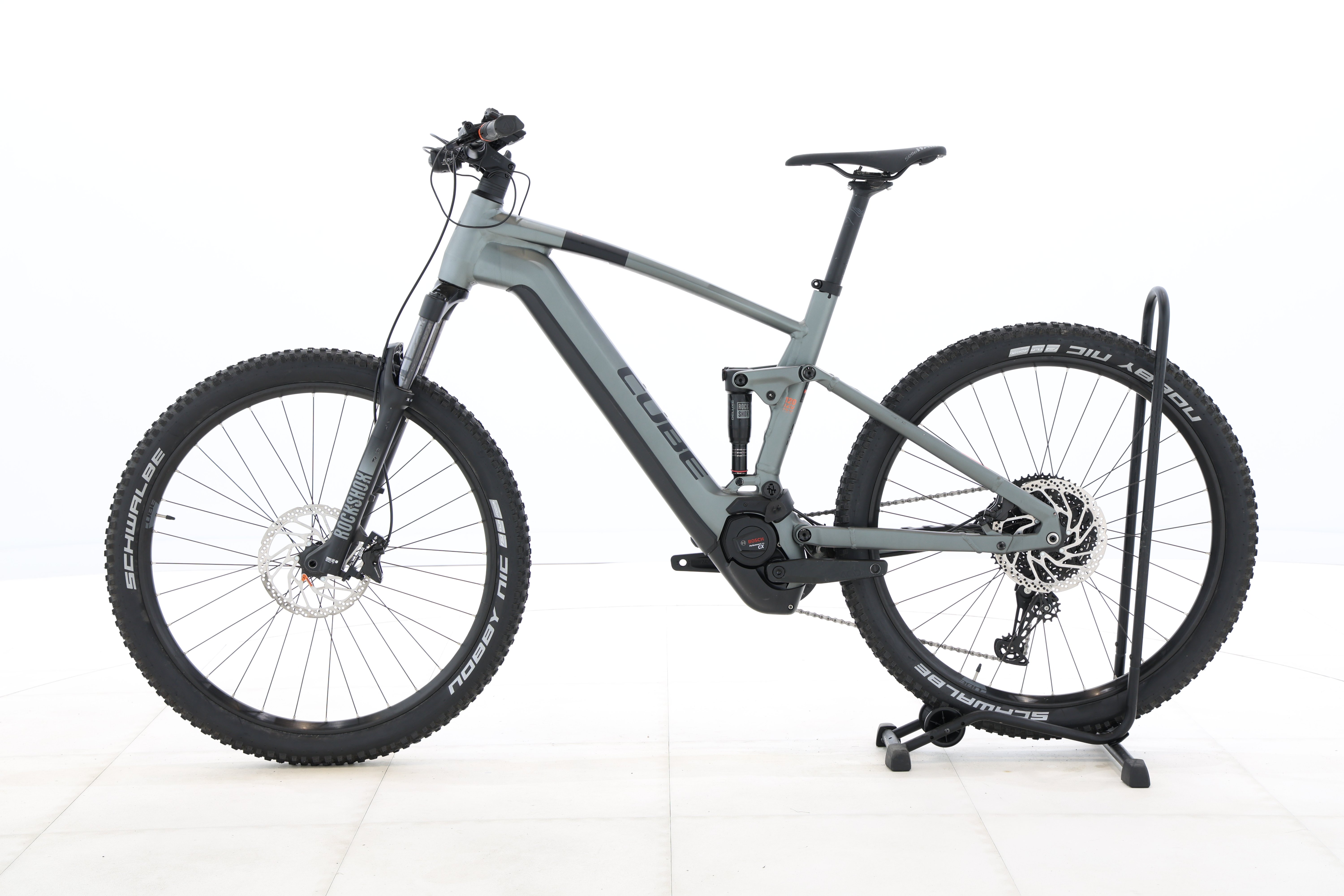 84ffb4d6-d686-4589-961d-16e39c7d026e