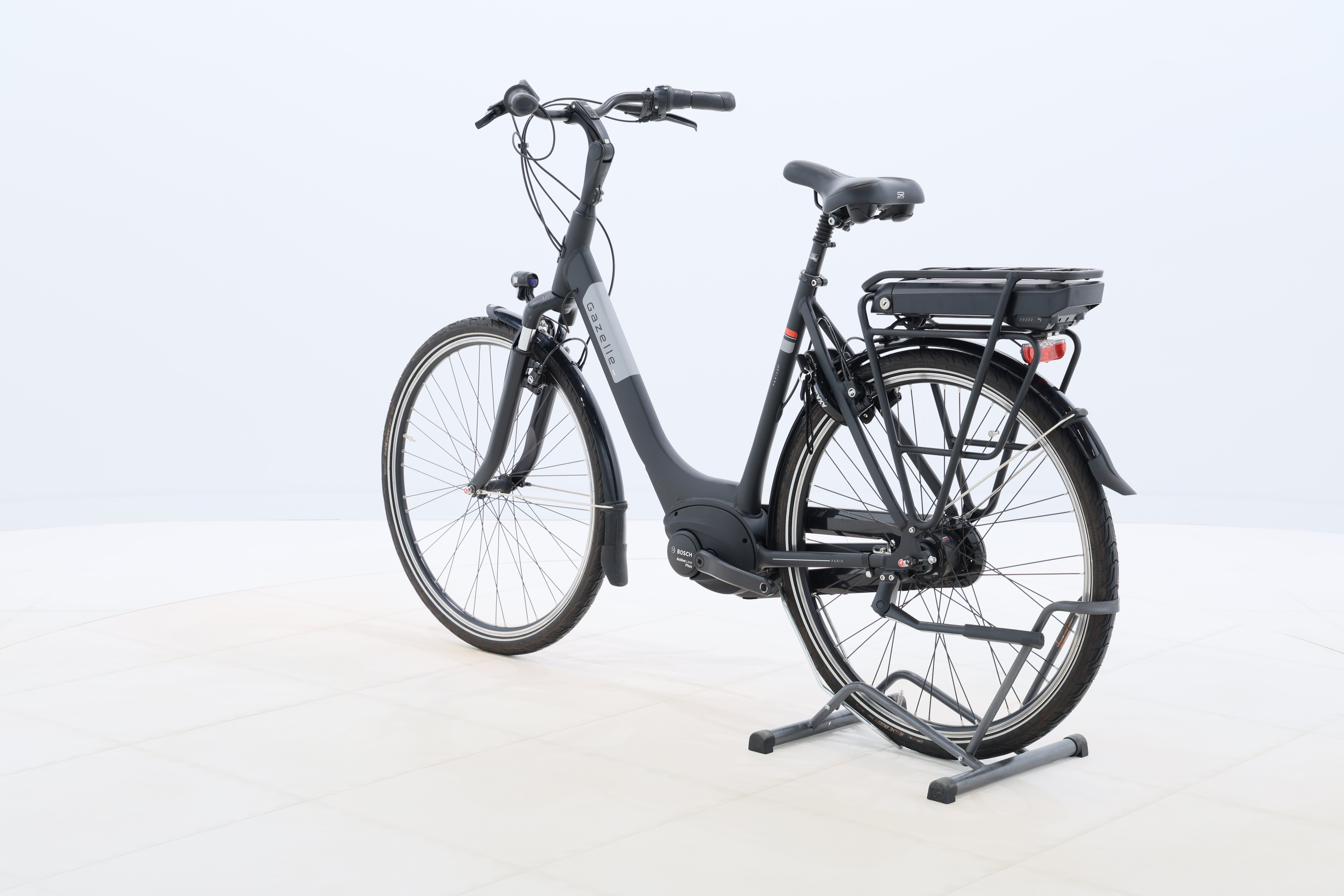 8d9b696a-b536-453f-8205-f844377d65af