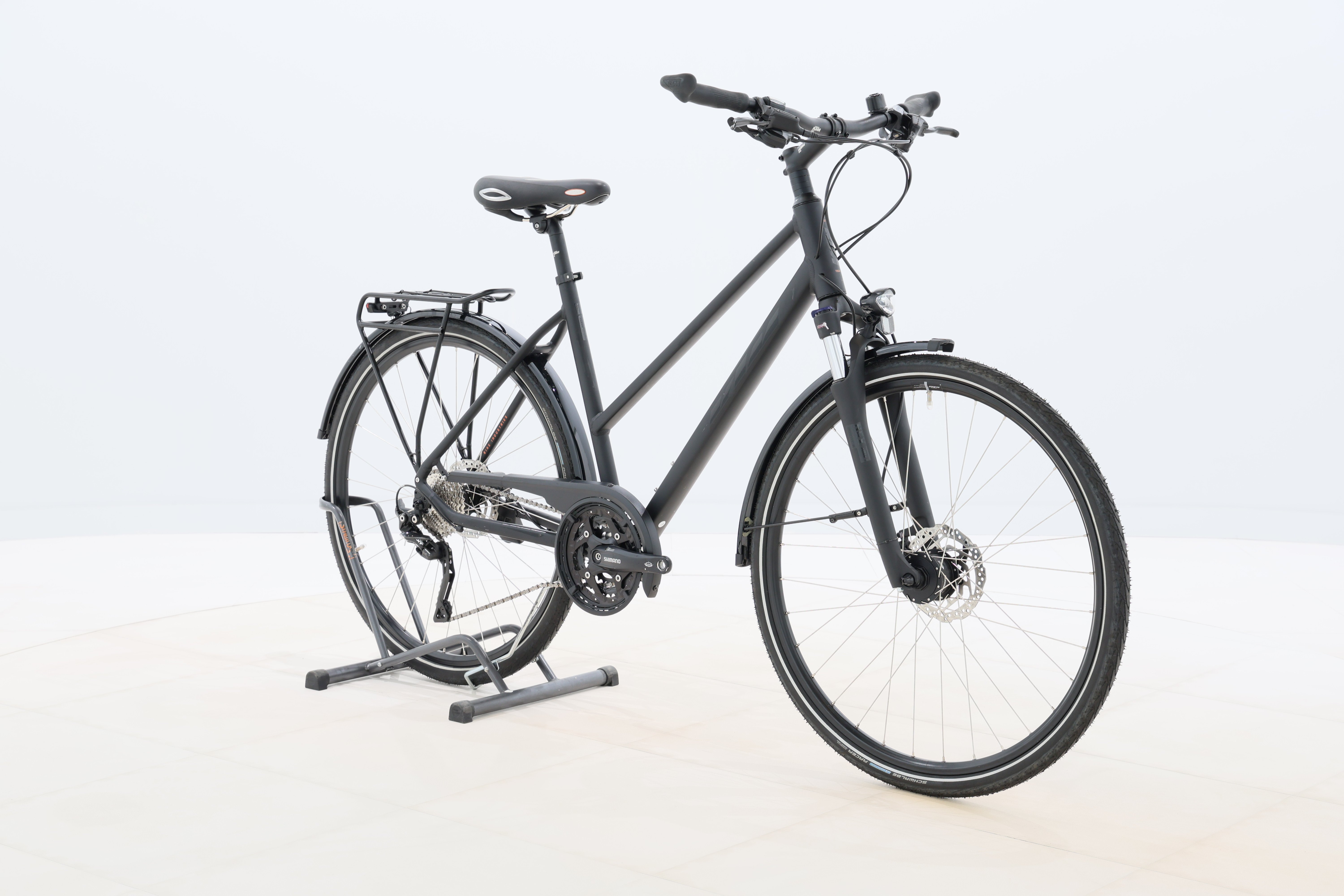 8906d571-cd78-4238-8815-6b778d61e5df