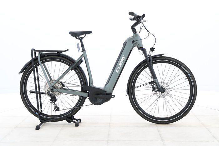 Cube KATHMANDU HYBRID PRO 625 2023