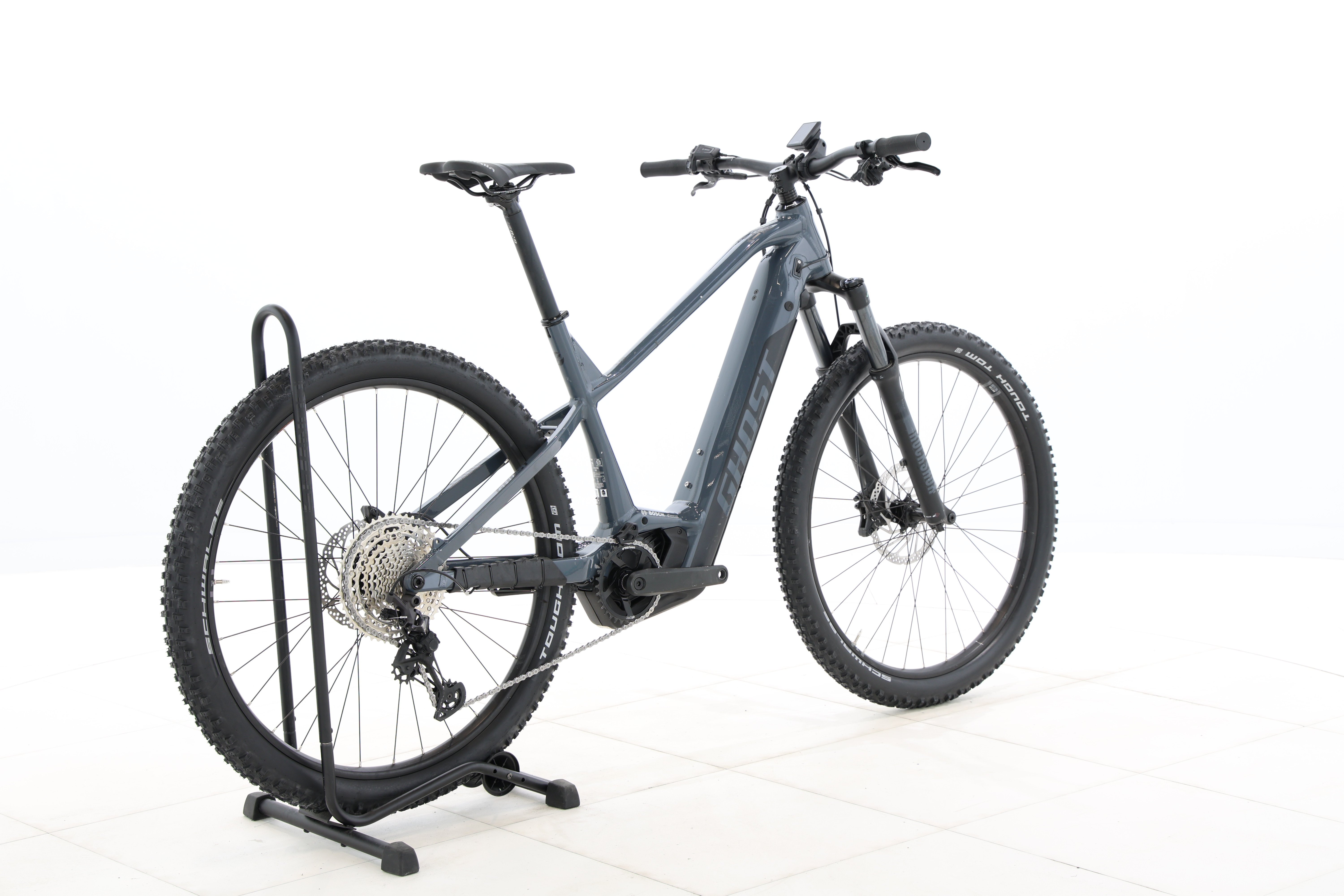 c3f76145-5973-40f4-9bdf-3dbe50d6b4fc