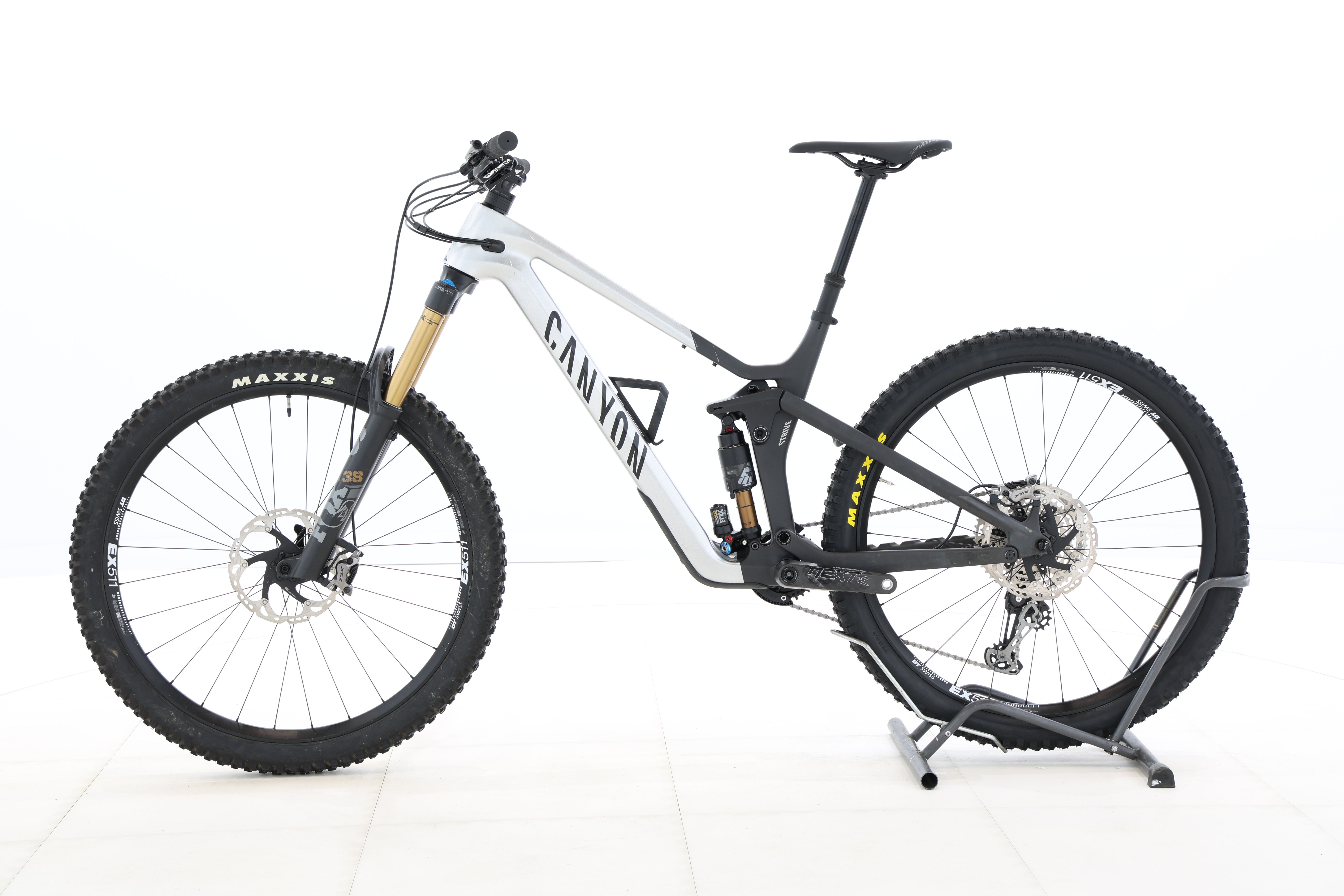 371ed687-50bf-4bff-bf9a-4729a12daa50