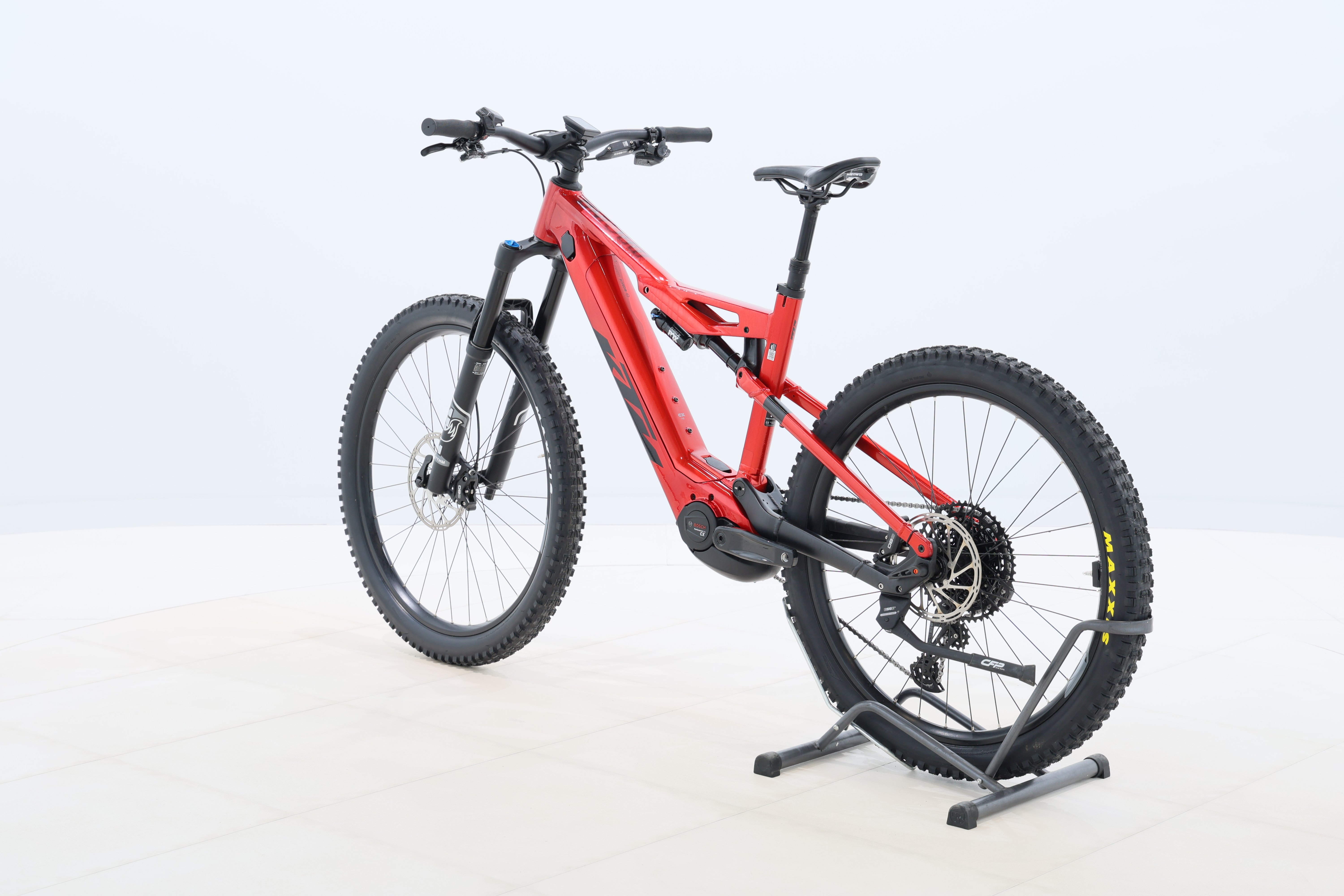 597df5ca-3ce4-4dc5-8a63-1795a50aa3d3