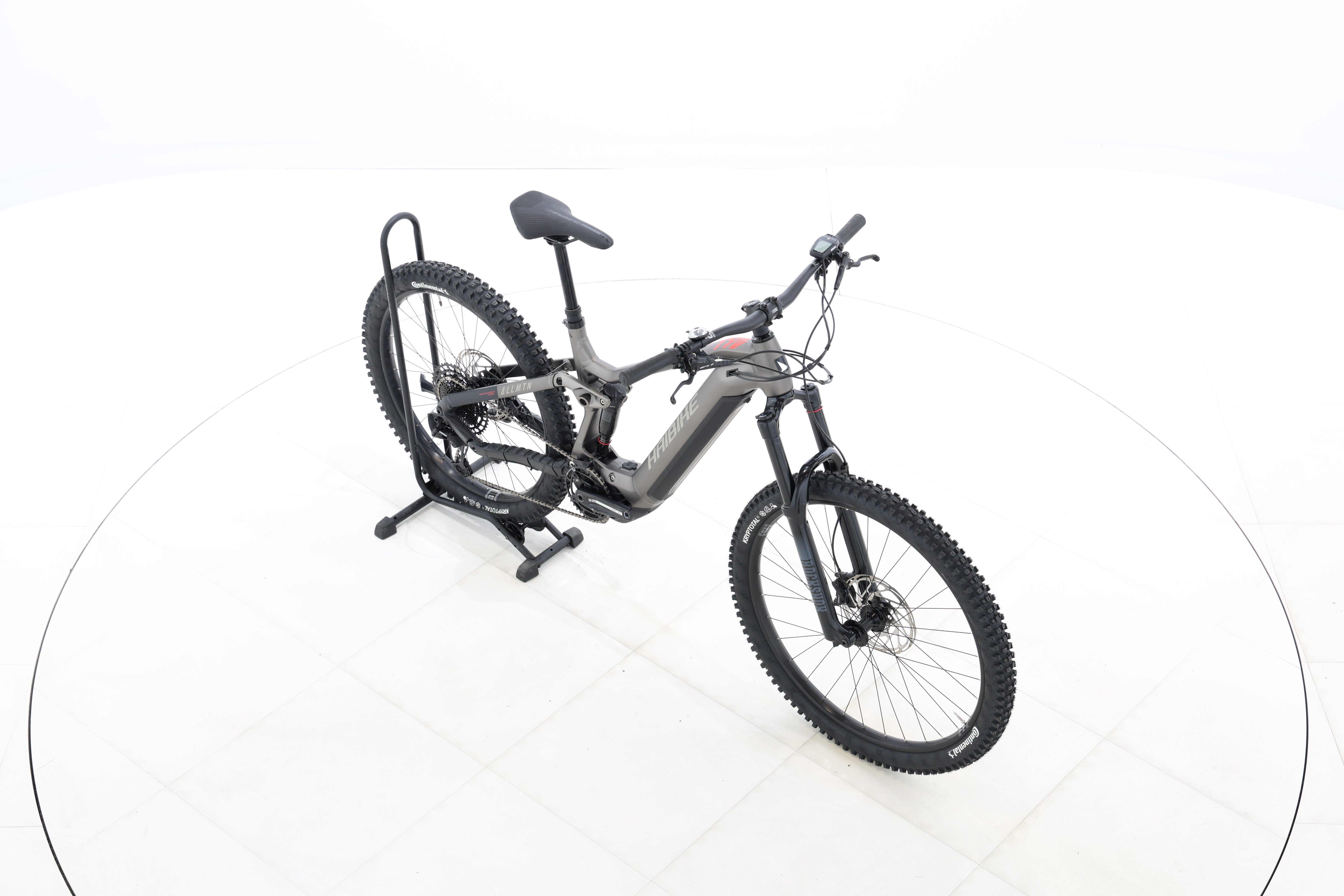 adaa4d87-7fff-4ab4-a7ca-36e2e300921d