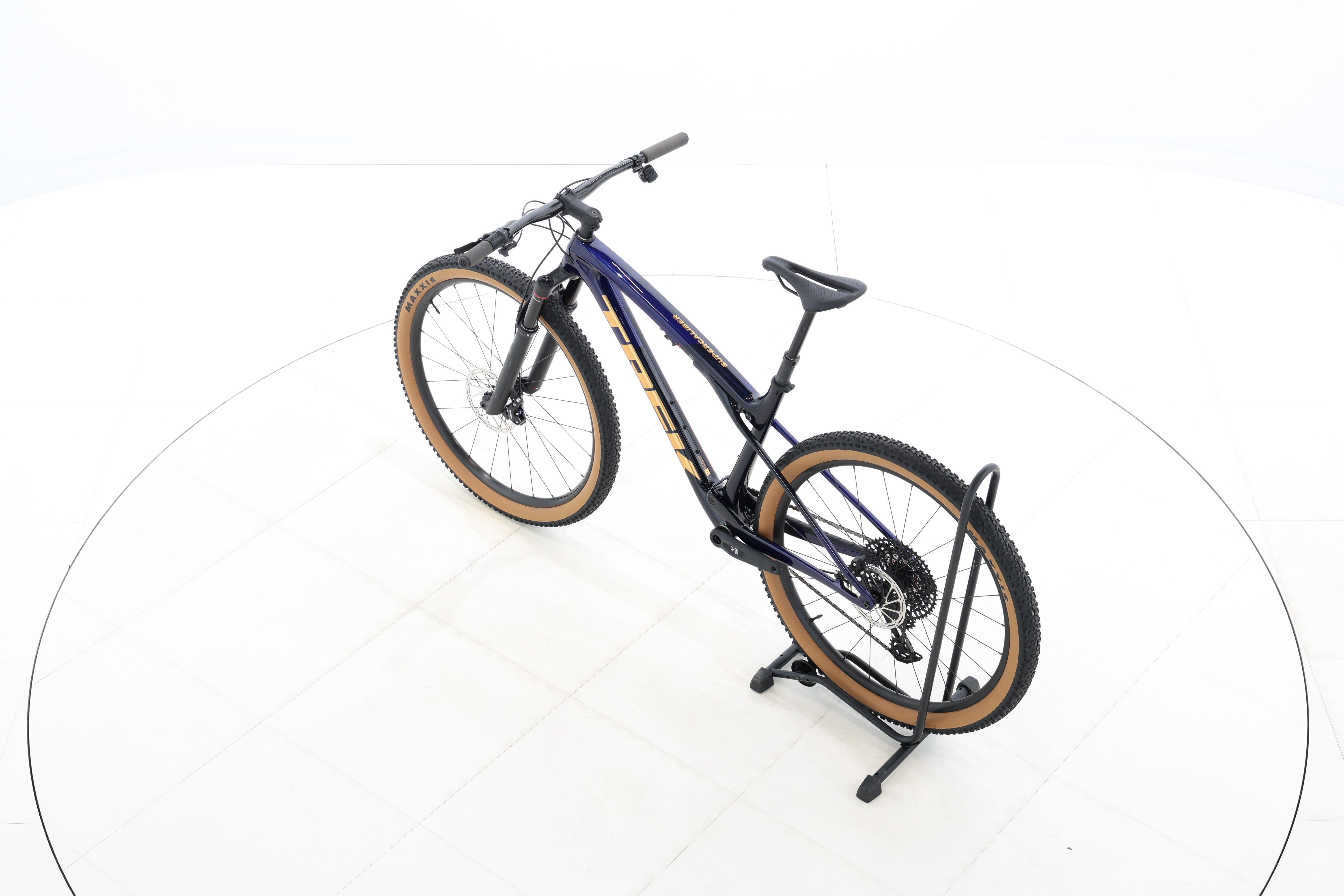 7b2b8660-587a-4c0a-a44a-c4d5e22ec981