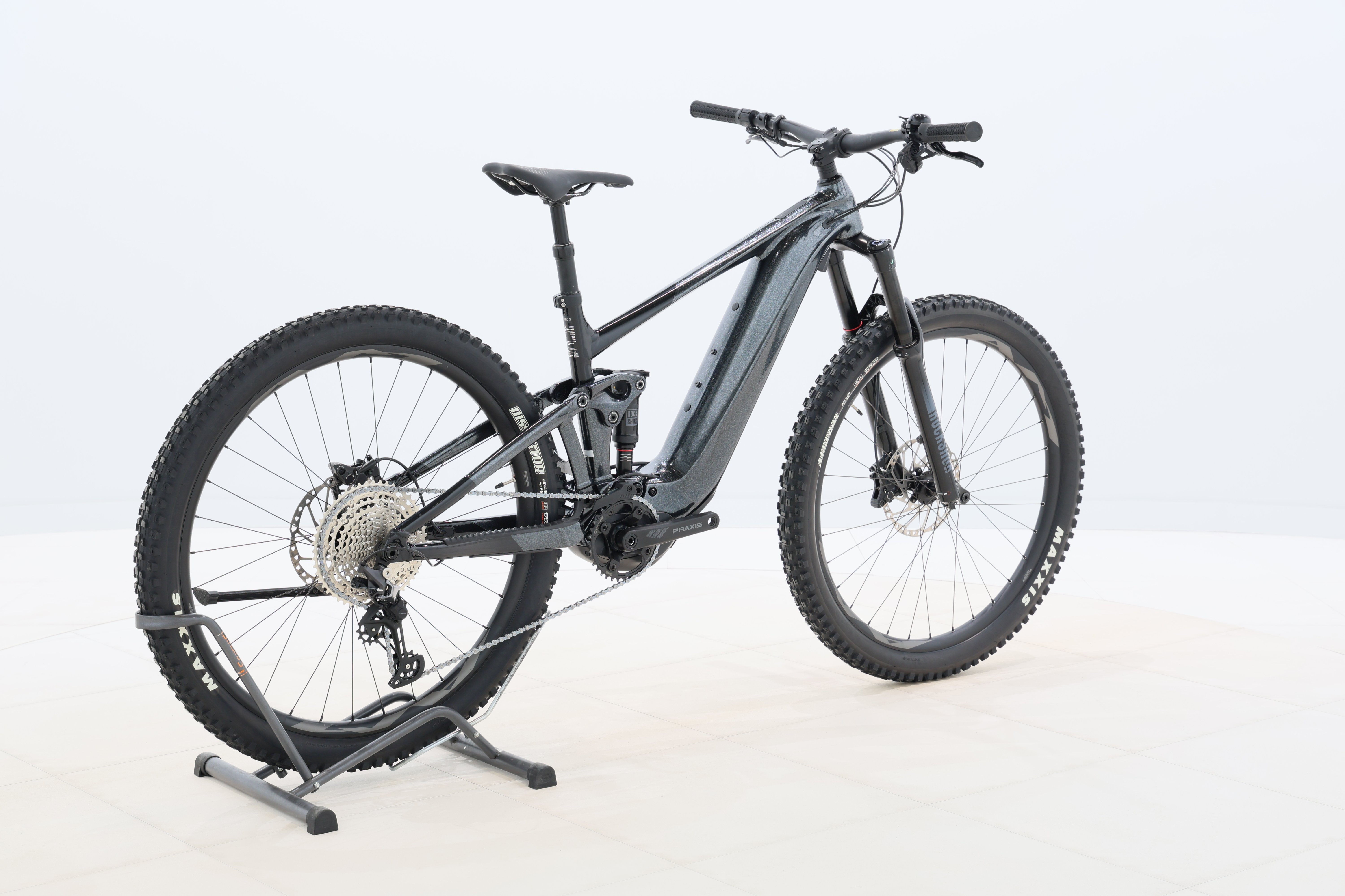 c8e76dab-da11-4ae3-80d3-2daecfd80157