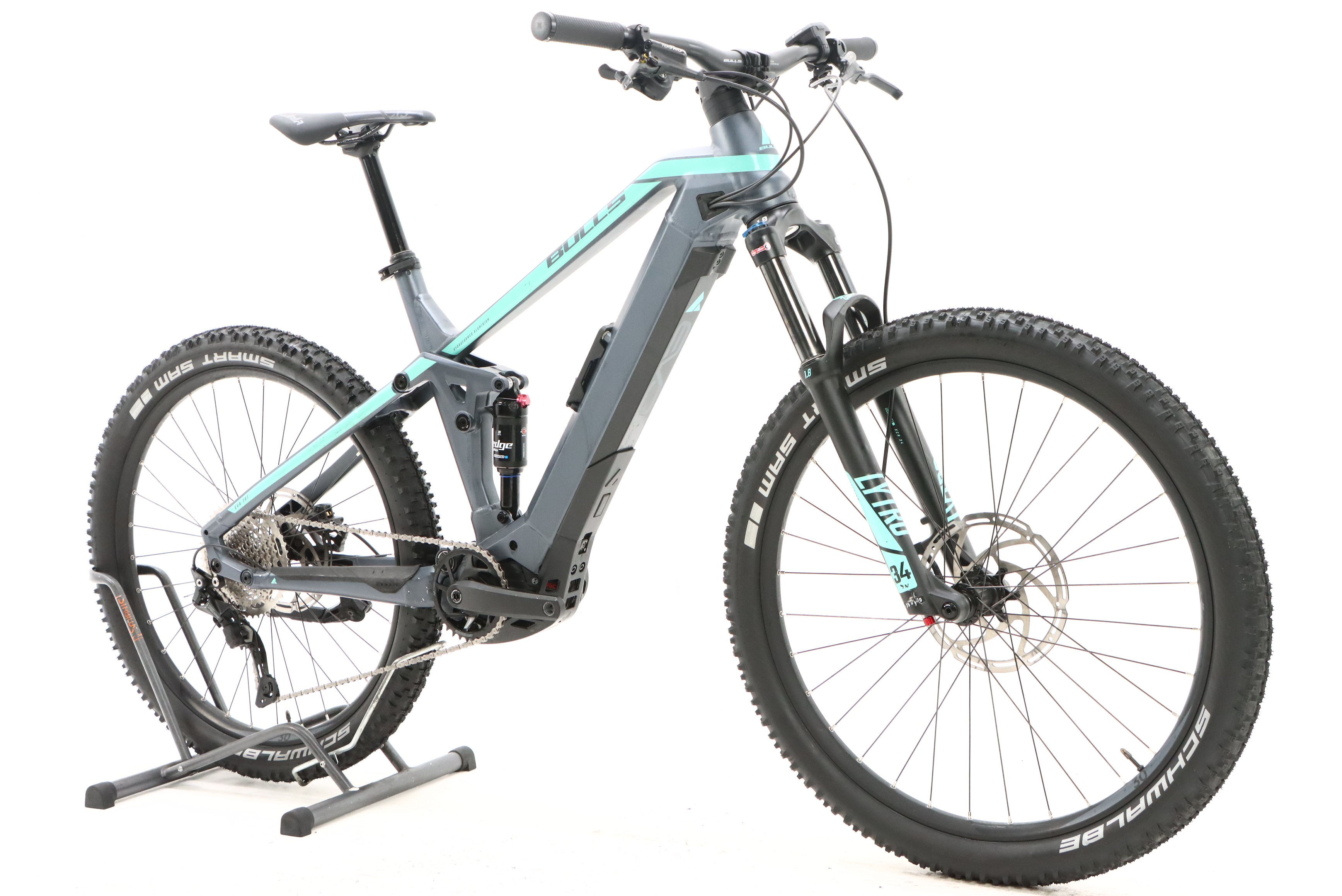 e7246293-6b31-4b26-815f-fb0a2919f786