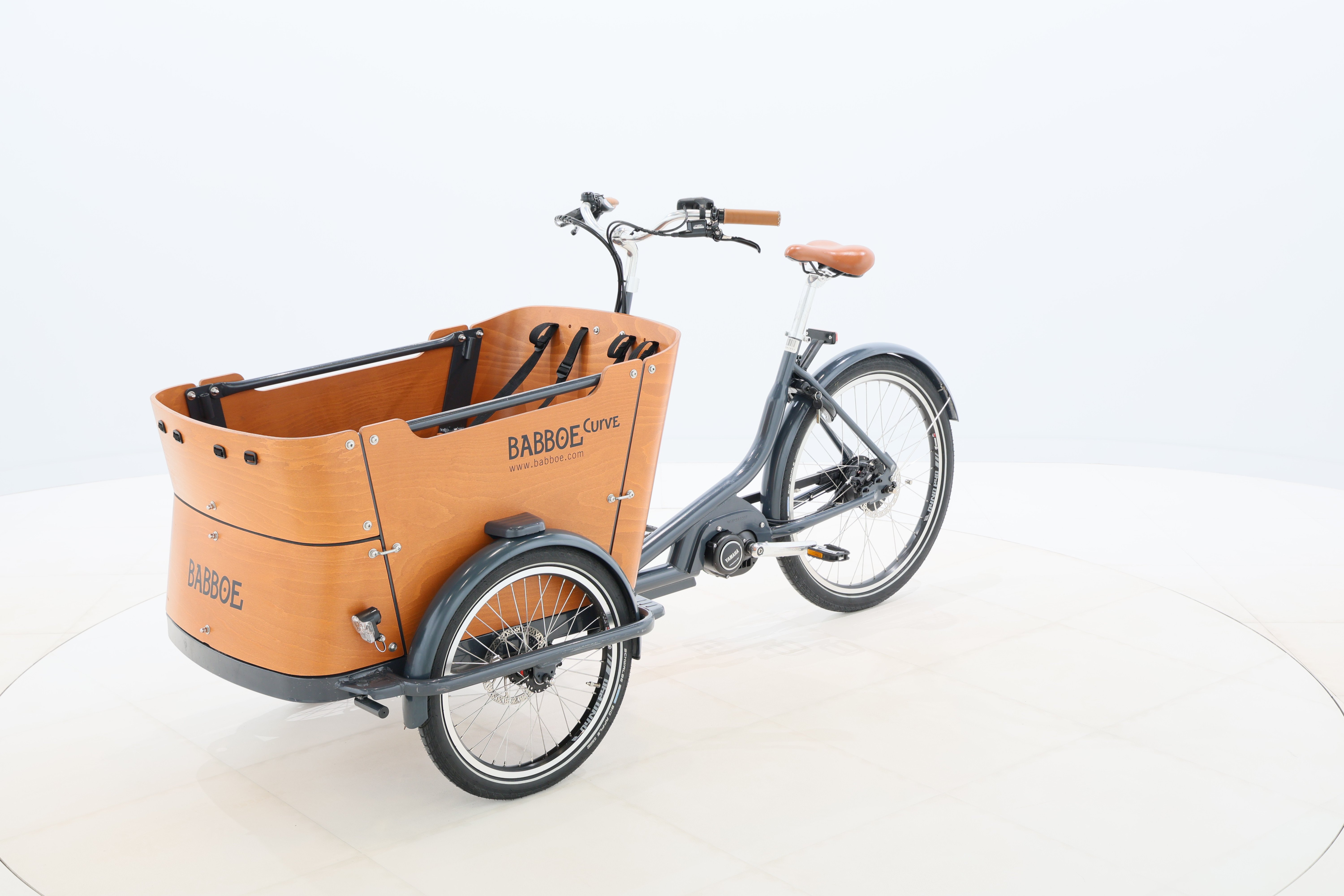 9bb89d5f-2d54-419f-89d5-2e925bc5e4c2