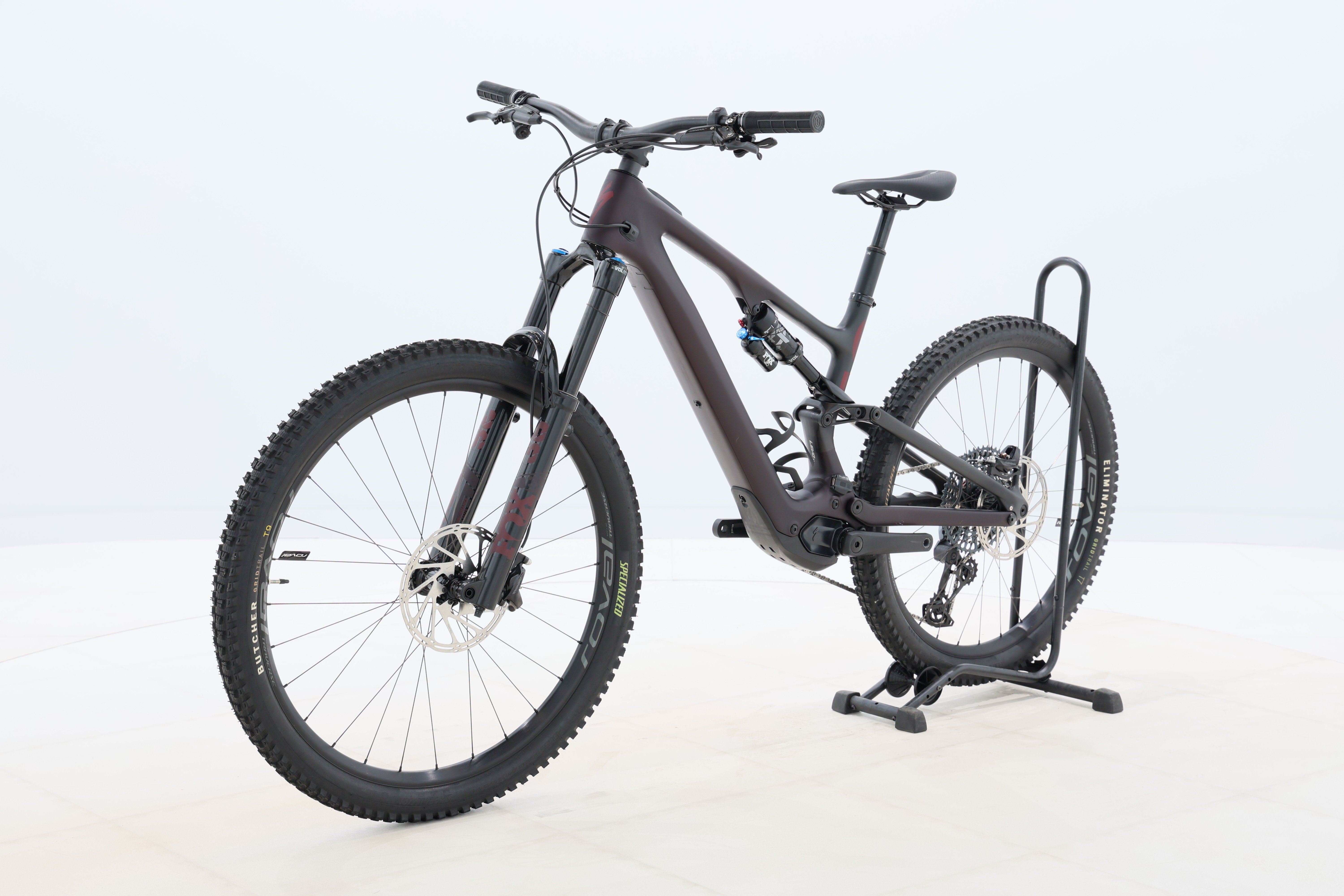 6ed5553e-2aac-4469-a895-9a4ed7eebd81