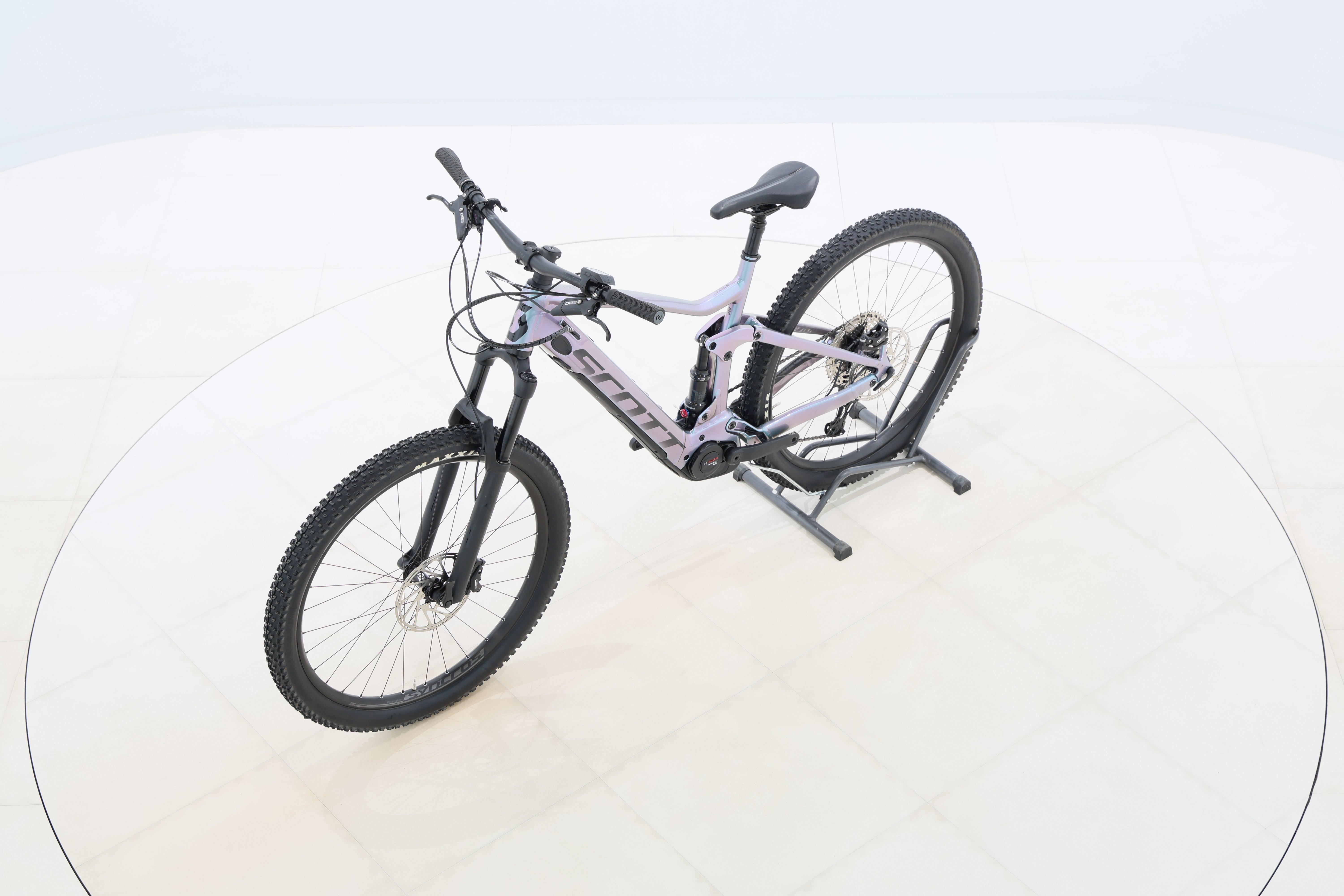 4d5ba573-01a3-4f4c-b4f0-b0f15954430a