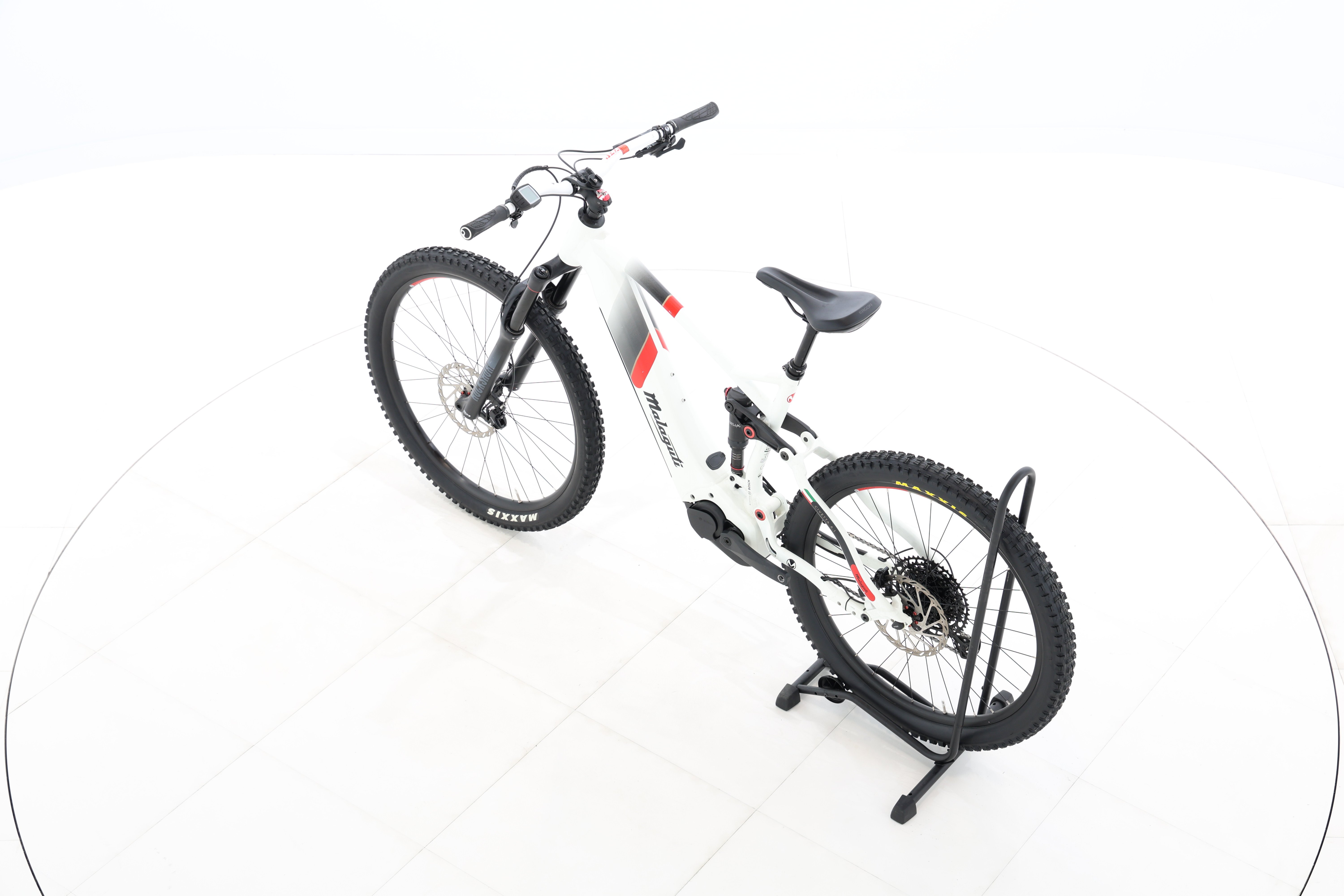 52db339c-90b7-4906-9650-dabf9447b3db