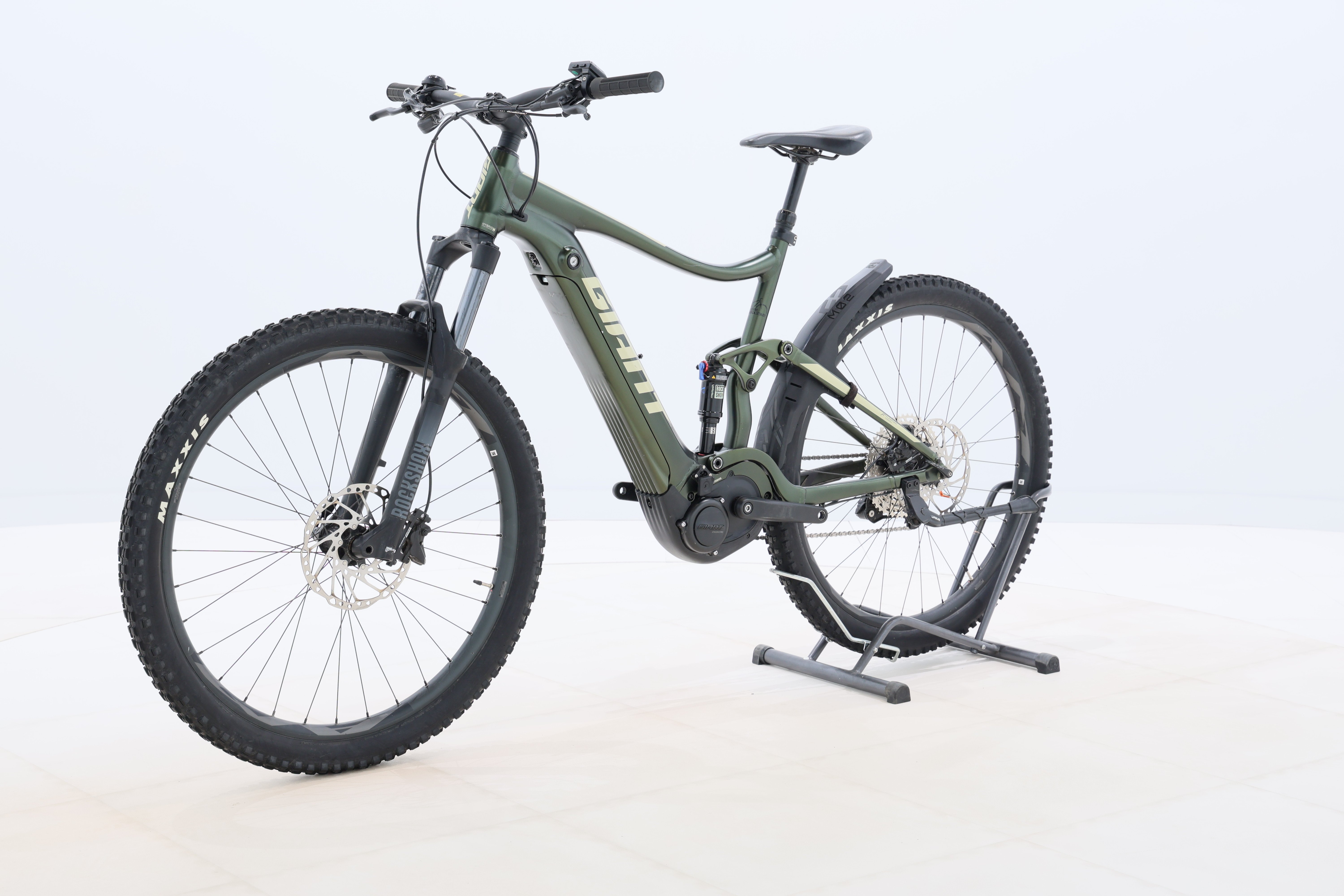 f53cfc01-39fc-4929-9f60-d22d7892572a