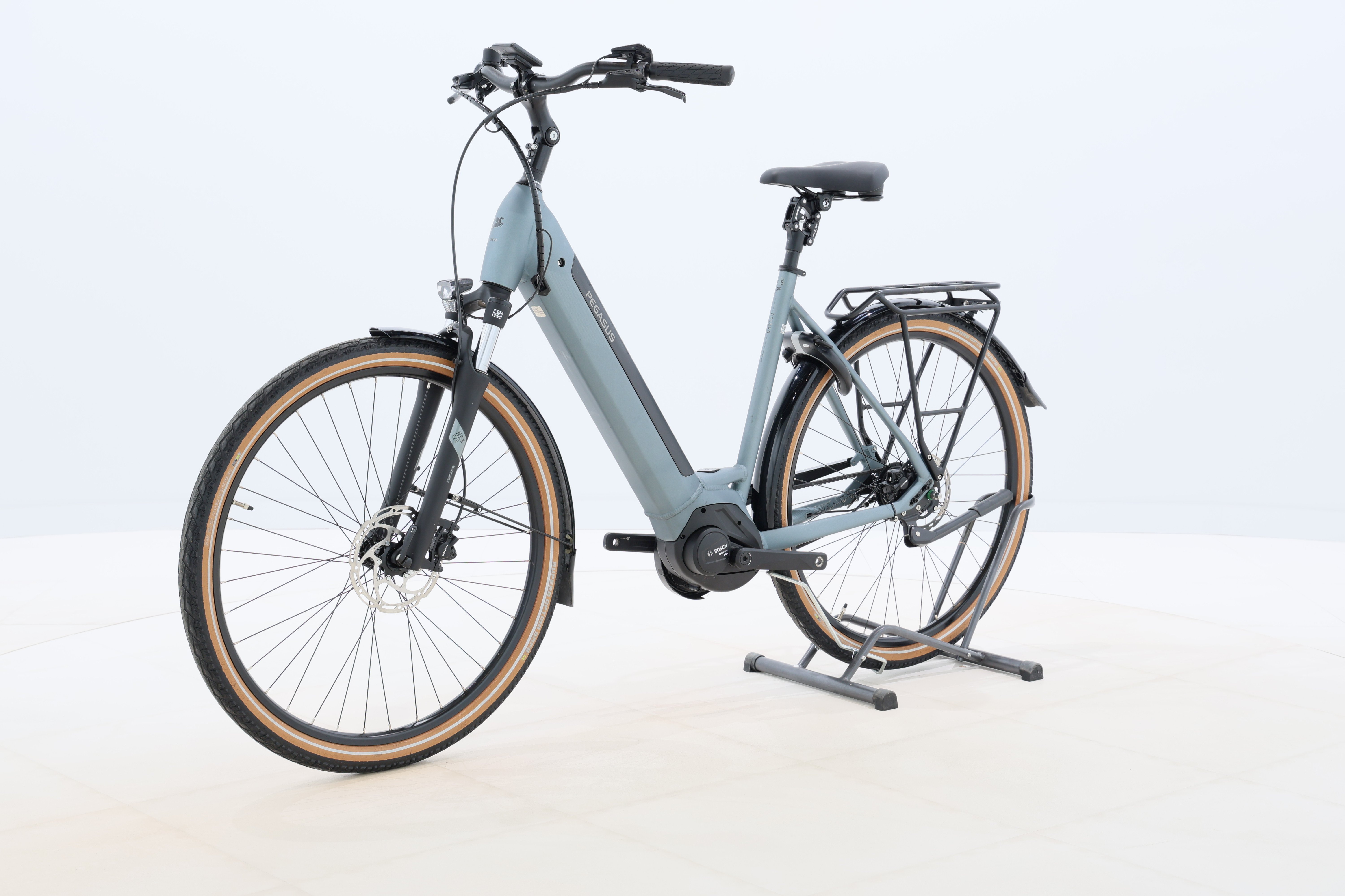 0f501a21-34dd-4dcd-b397-32e602822fda