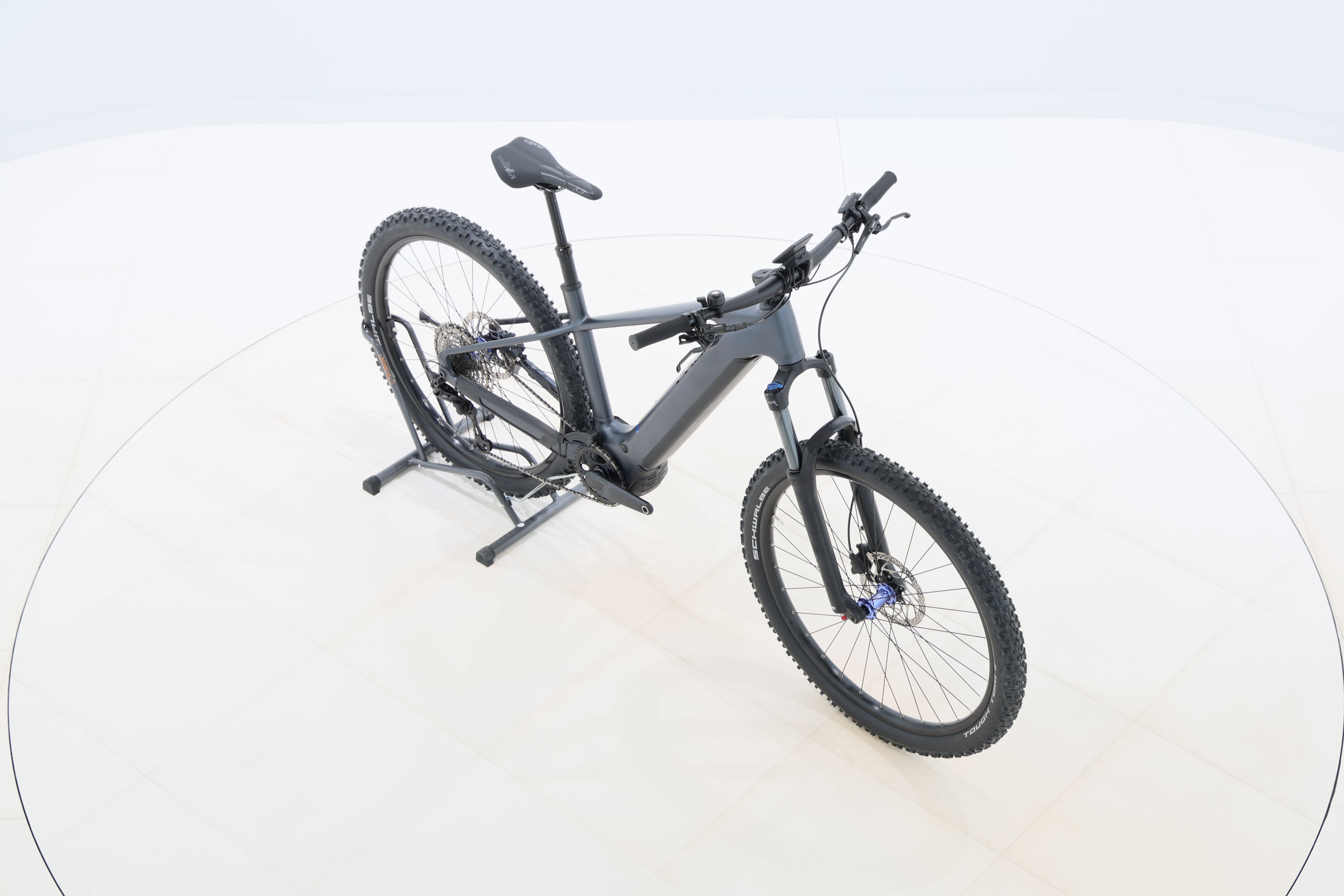 fd0e2393-52a6-4c0d-b2a3-15cf2c345803