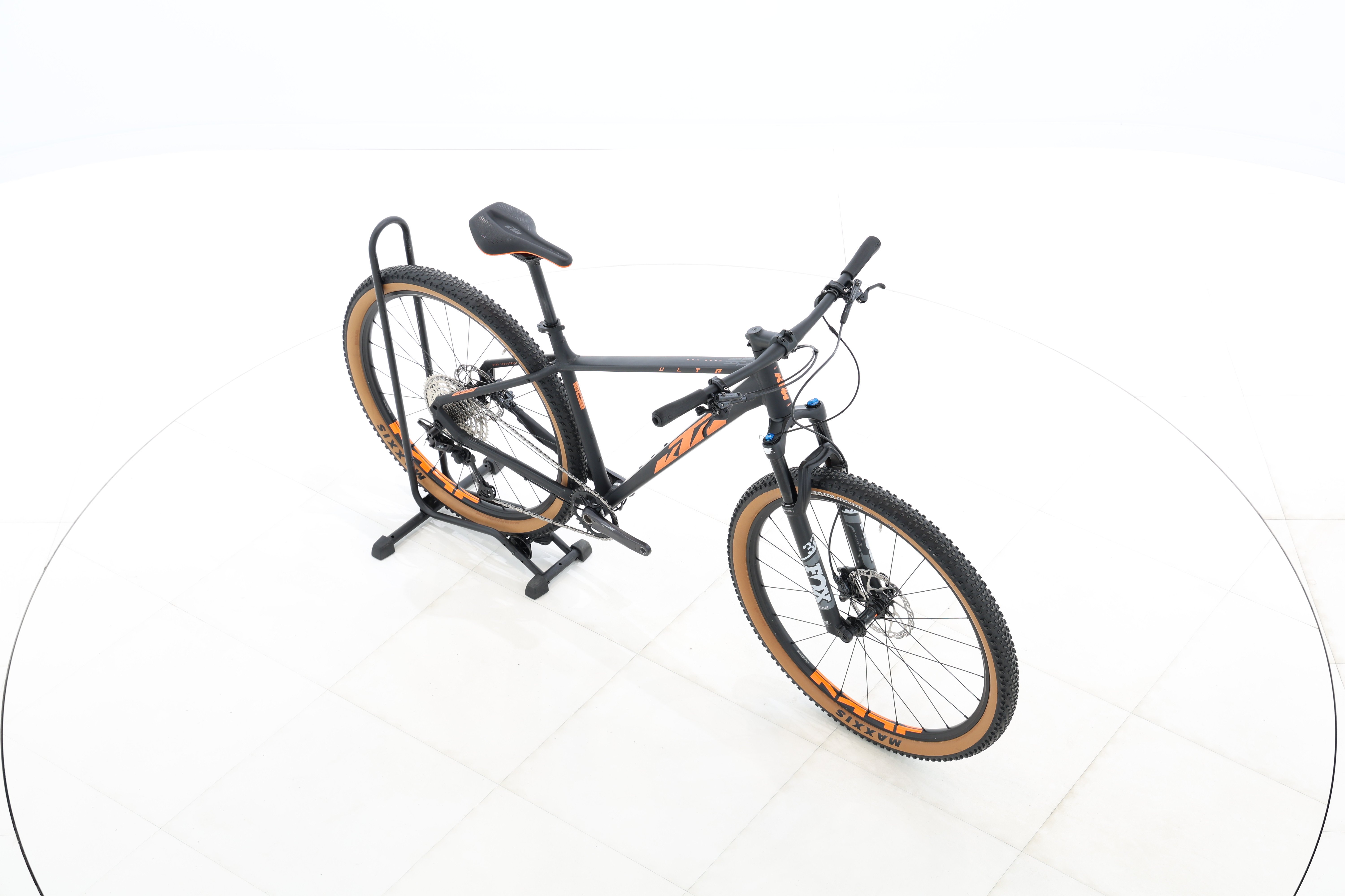 571f7beb-37a9-4050-b312-a42be4f008ff