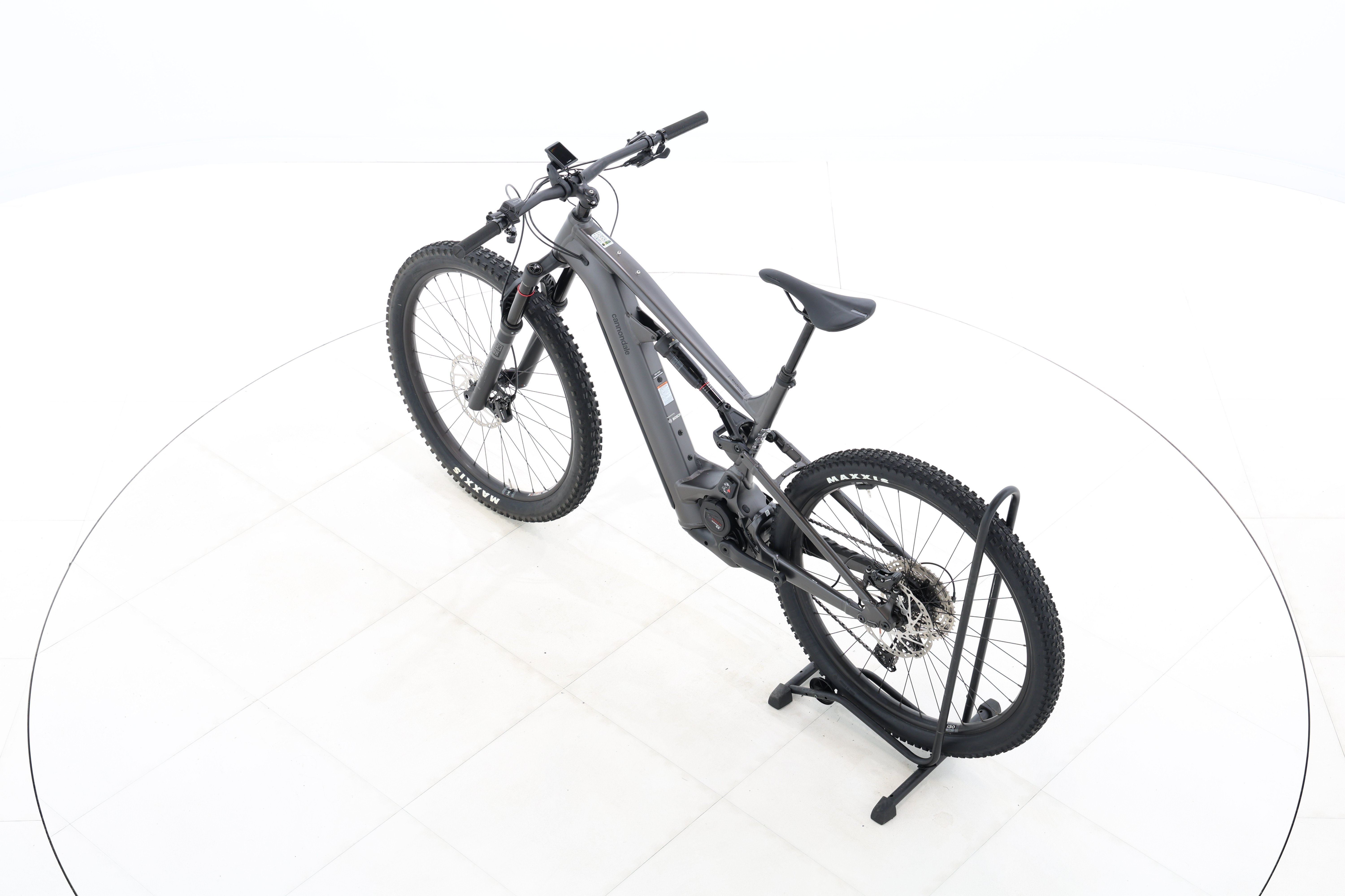 7d3e042b-411e-482c-b762-f3e969805648