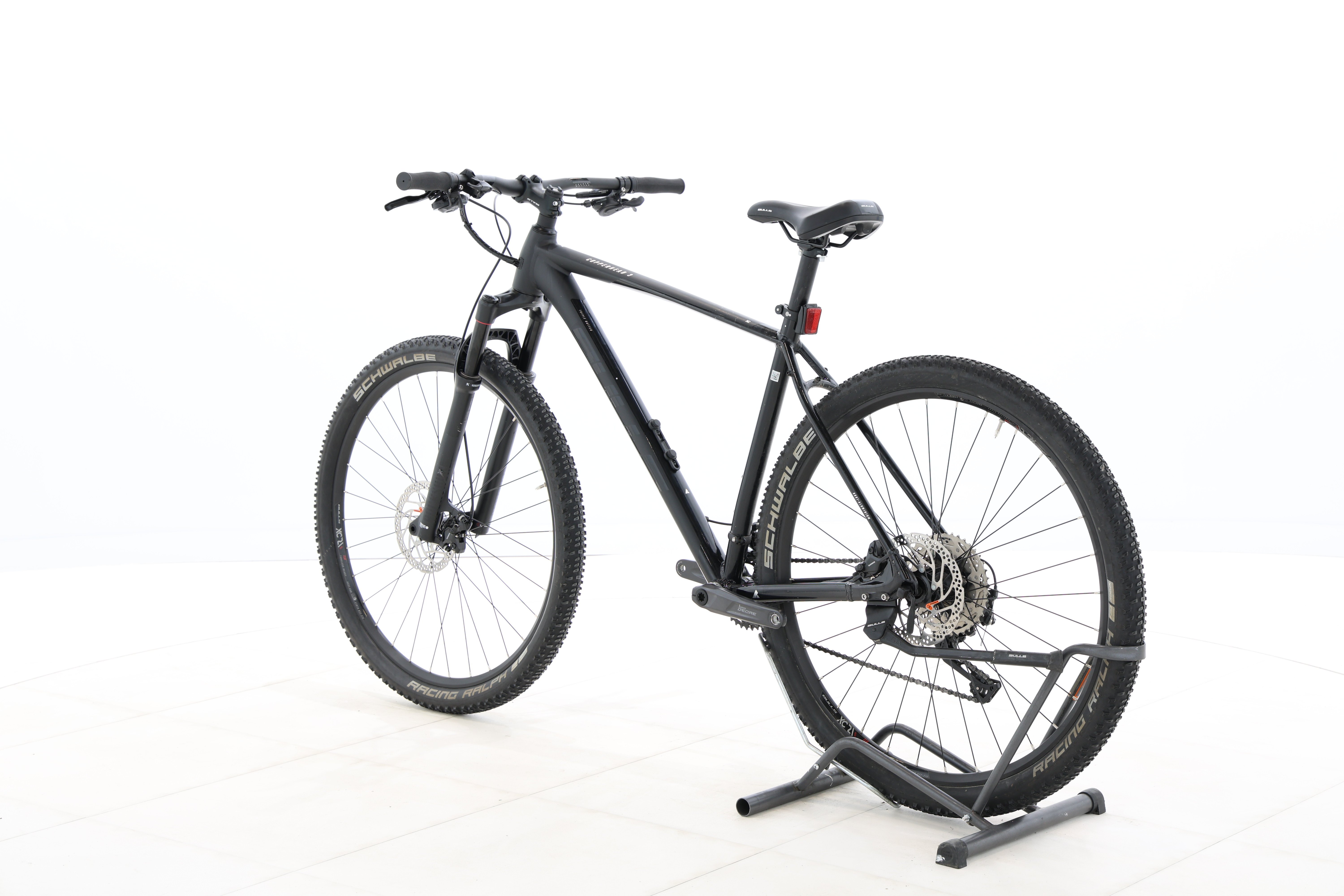 370bf821-6131-40e2-ae3c-e48aa1c132b1