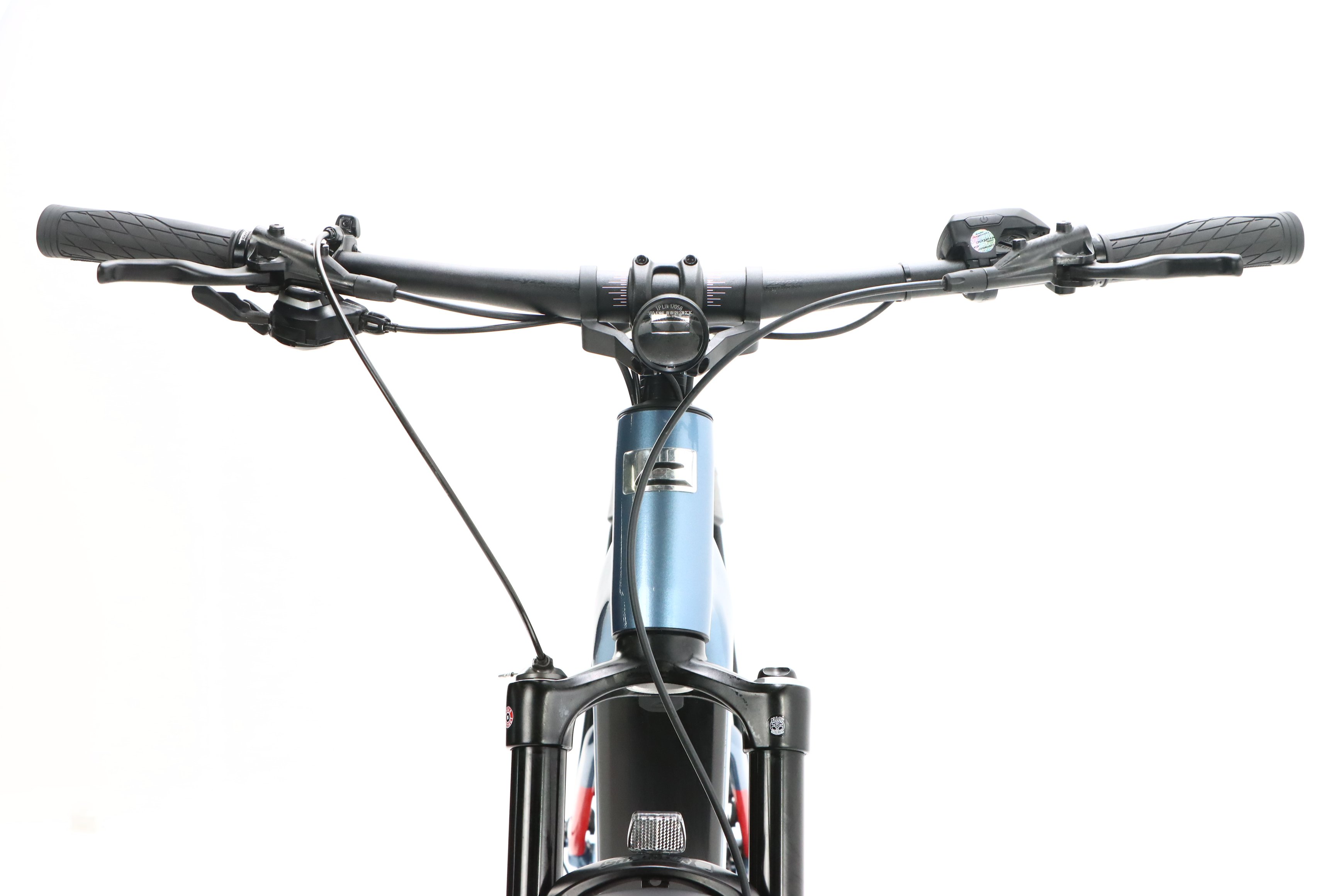 df04af54-8fe2-4e96-b98c-3b181ac2a200