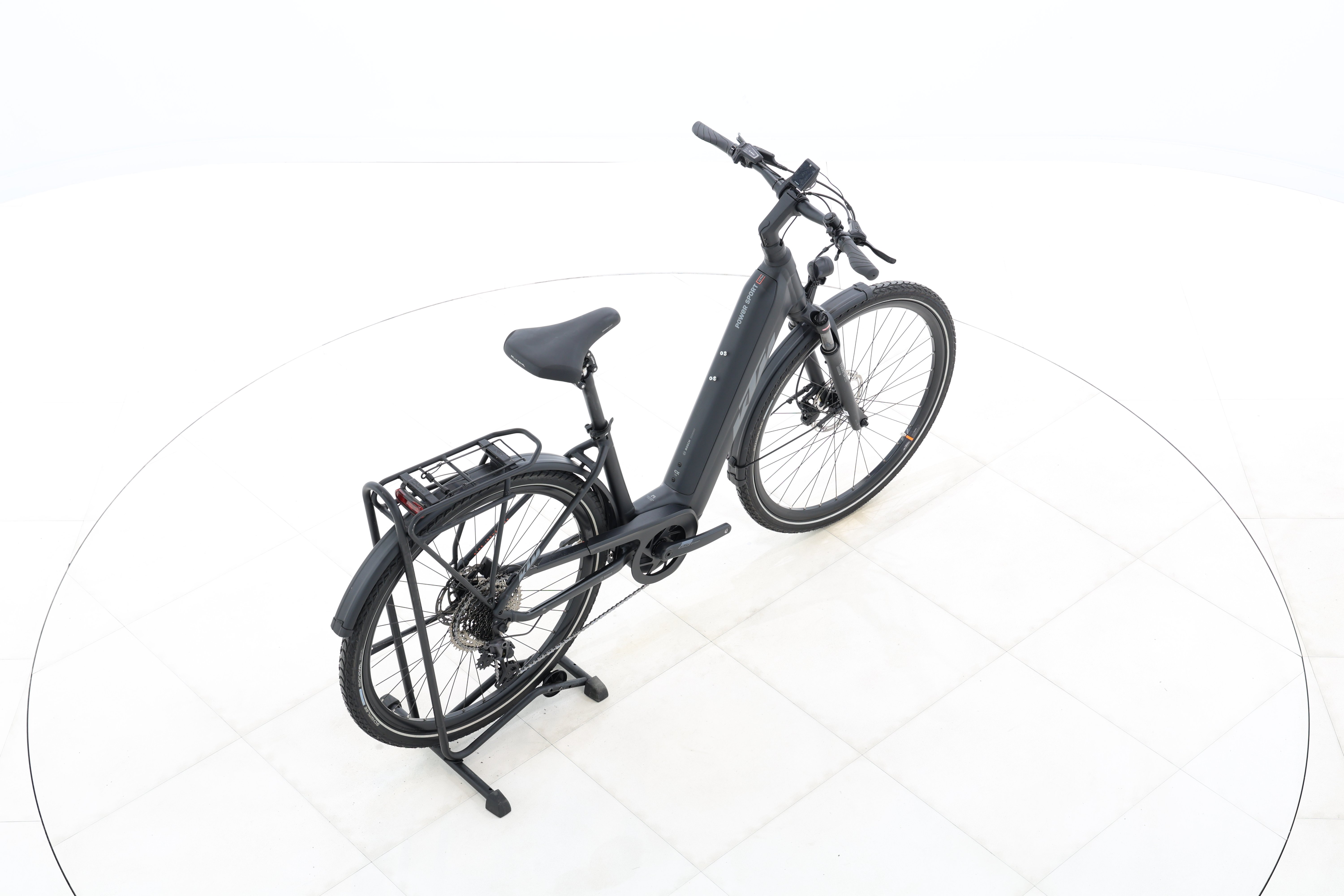 cc38e665-d2c6-43a6-b773-94a92e846891