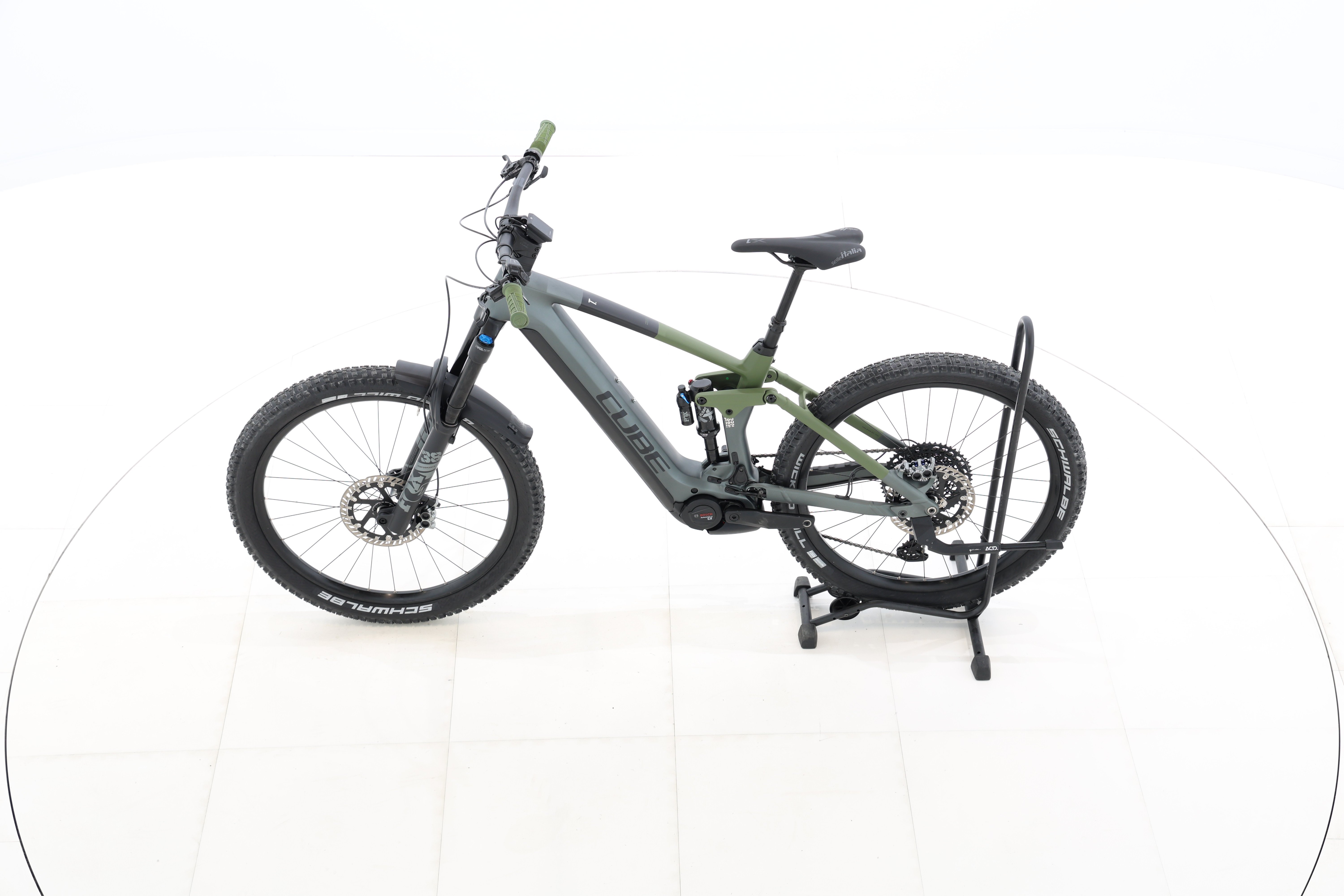 016e2922-c8cc-4aac-888d-616643f7c93b