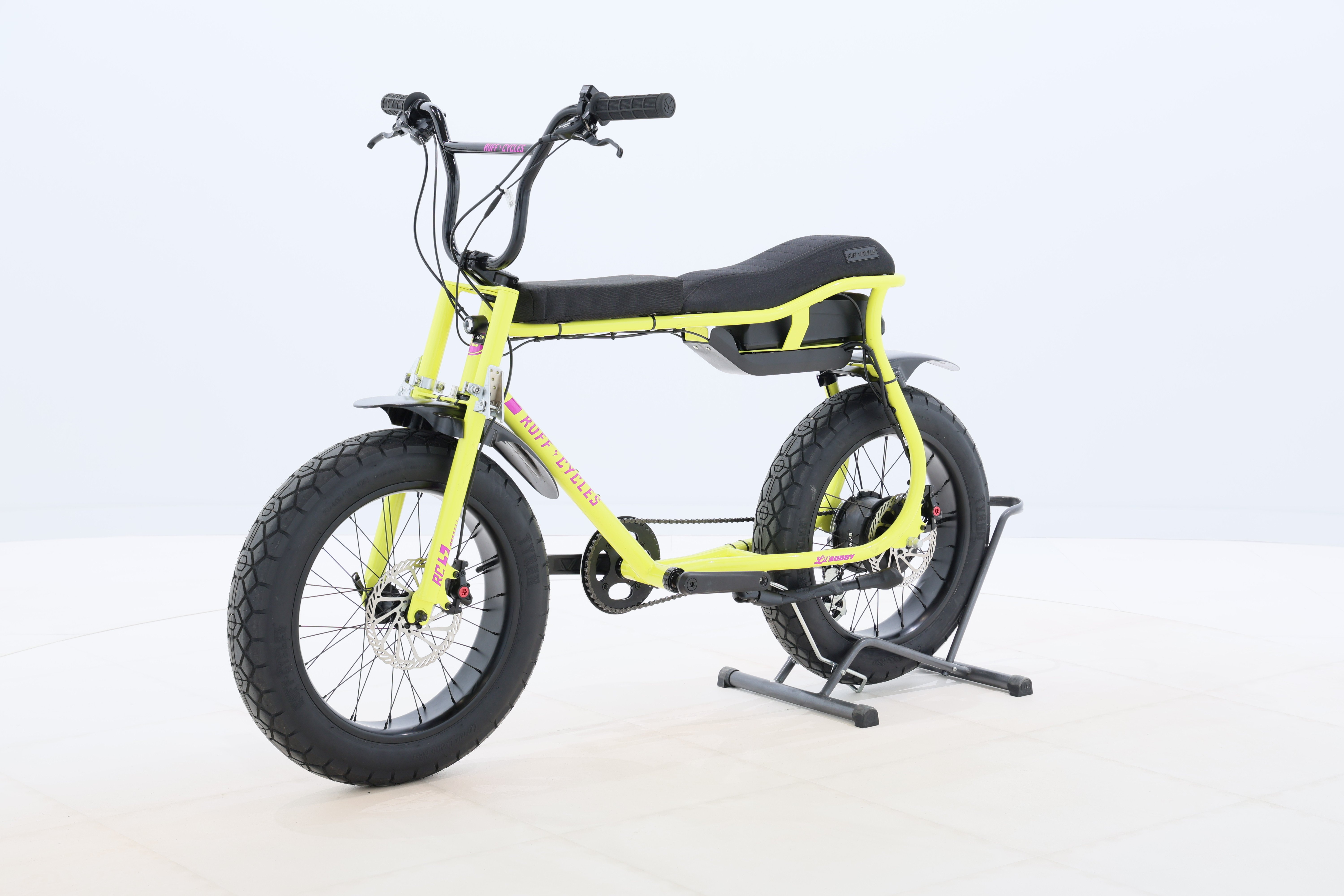 96a4ec7c-9ff6-4e48-9bdc-6345f1589d34