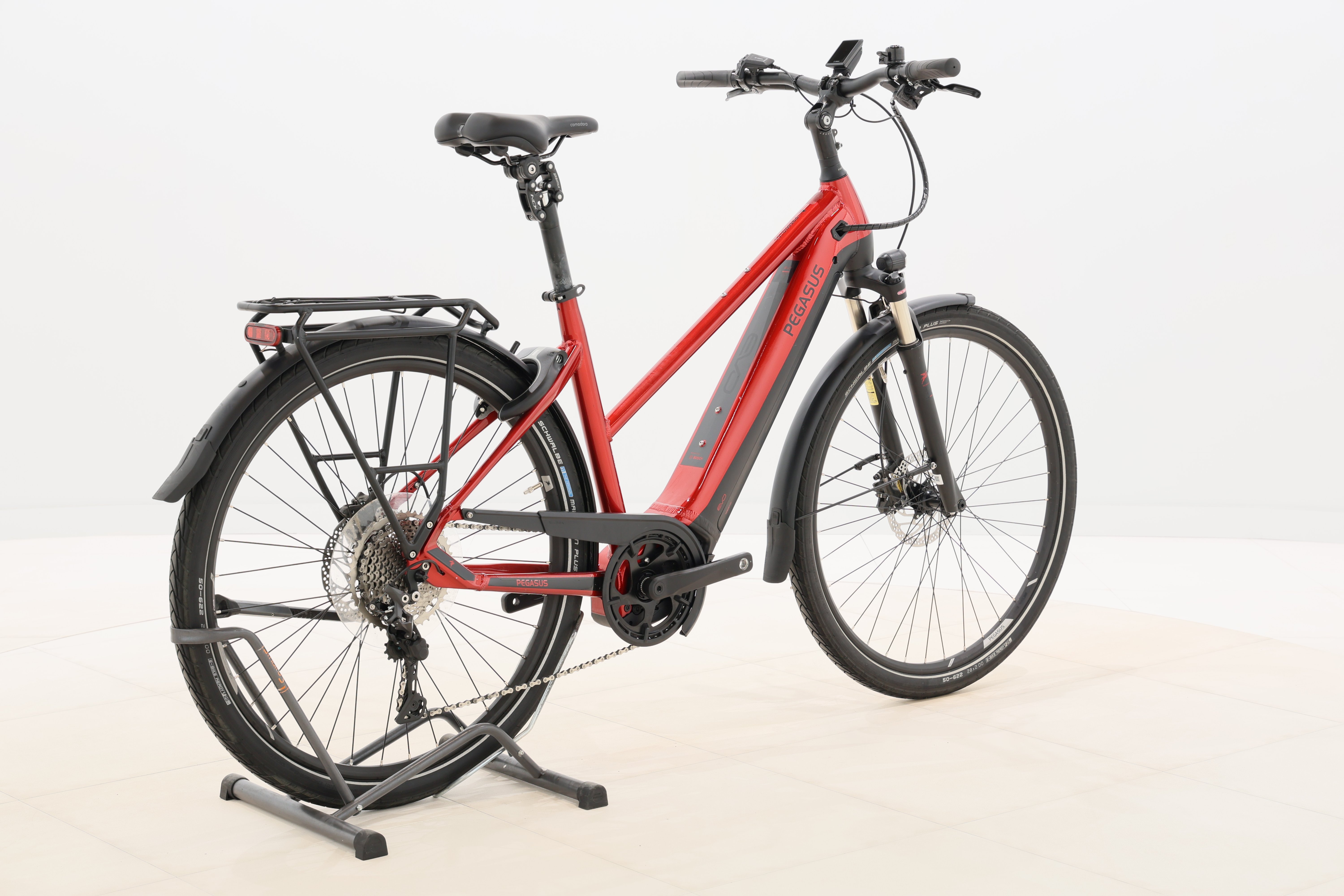 ef0de42f-8d02-4d02-a7cc-350cb42f3069