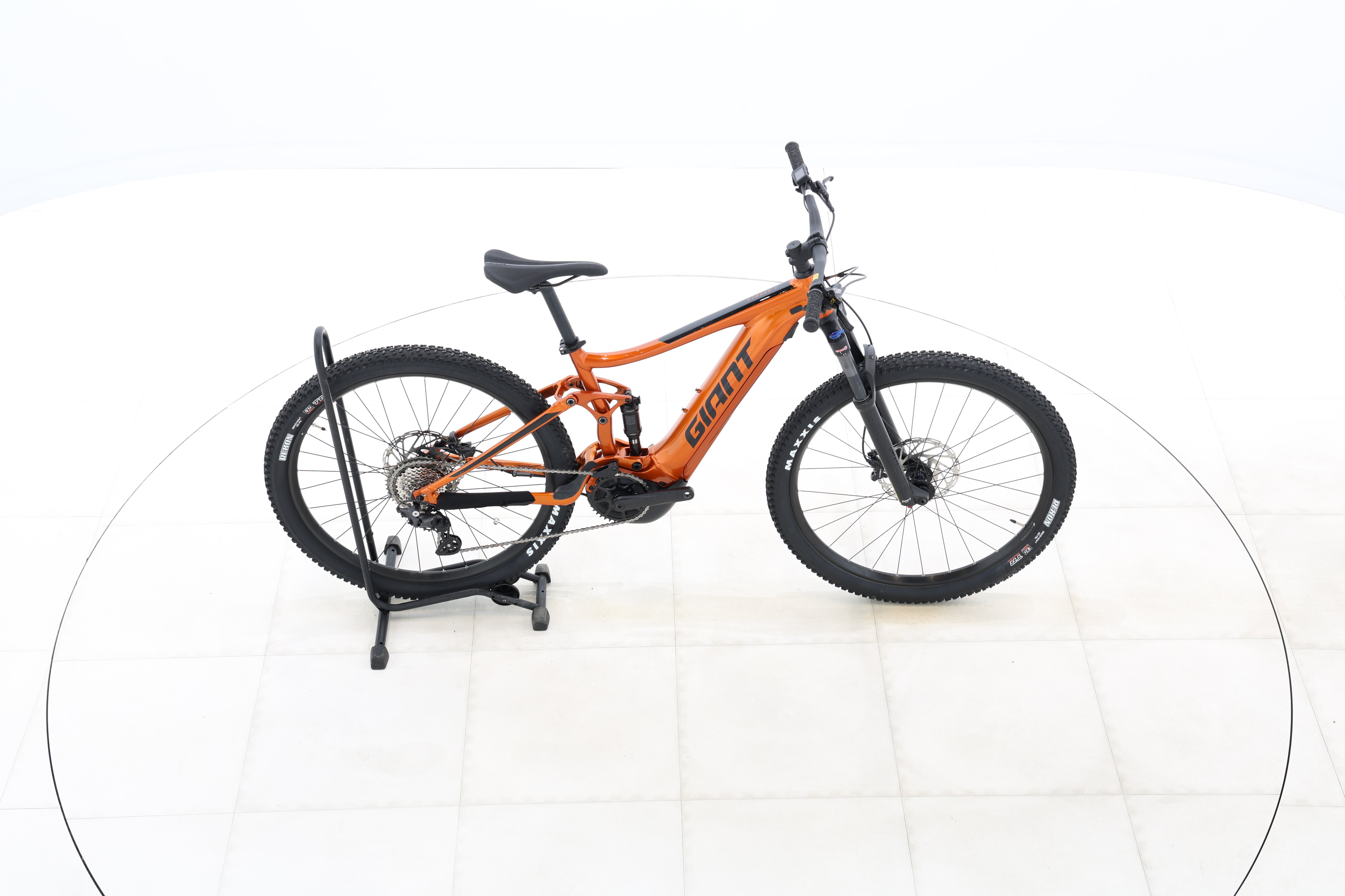 b6446fc8-501f-45b1-af41-37b5ace122d1