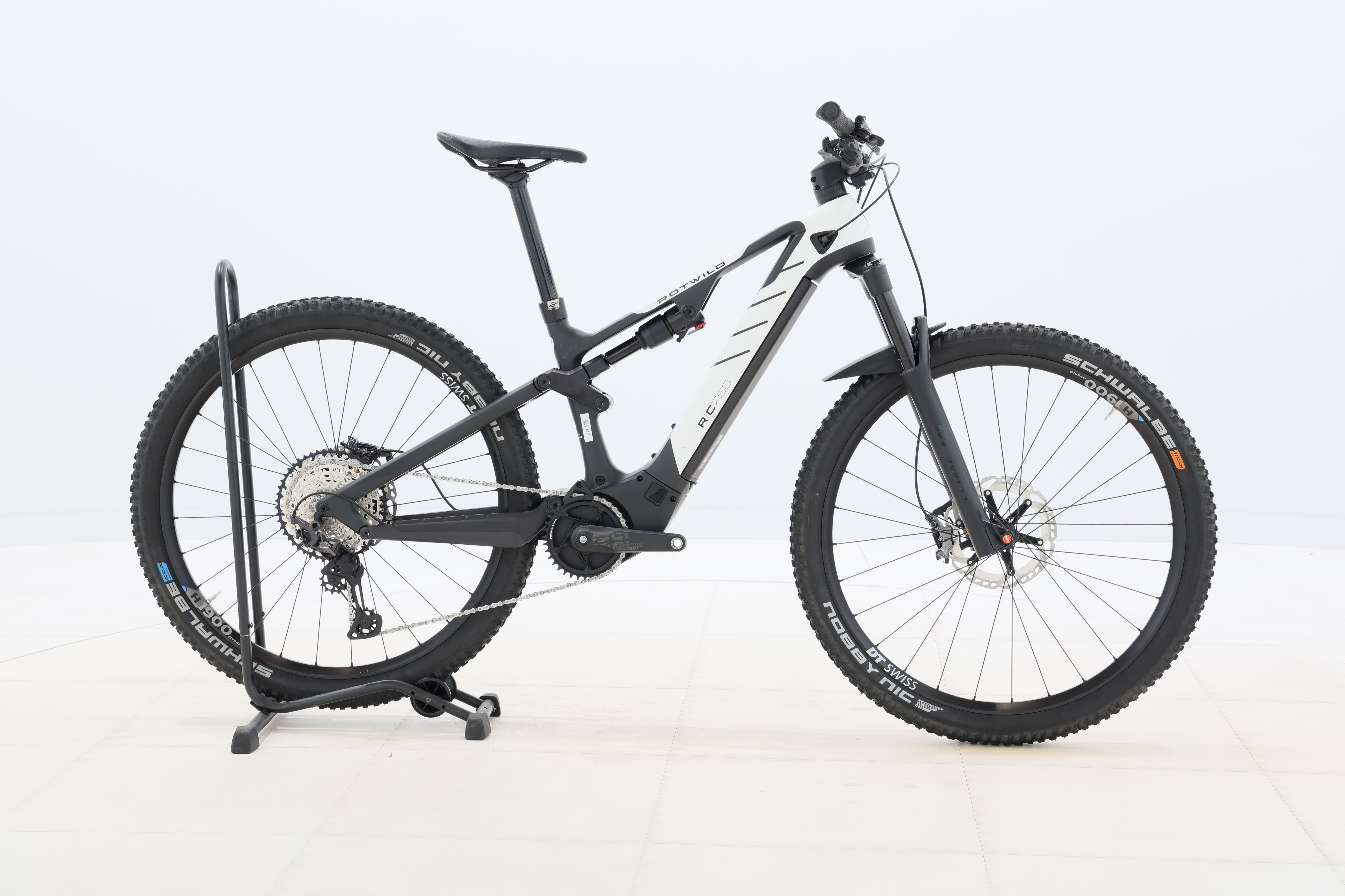 5a4fd7c2-3363-4d08-ba08-58349b66da26