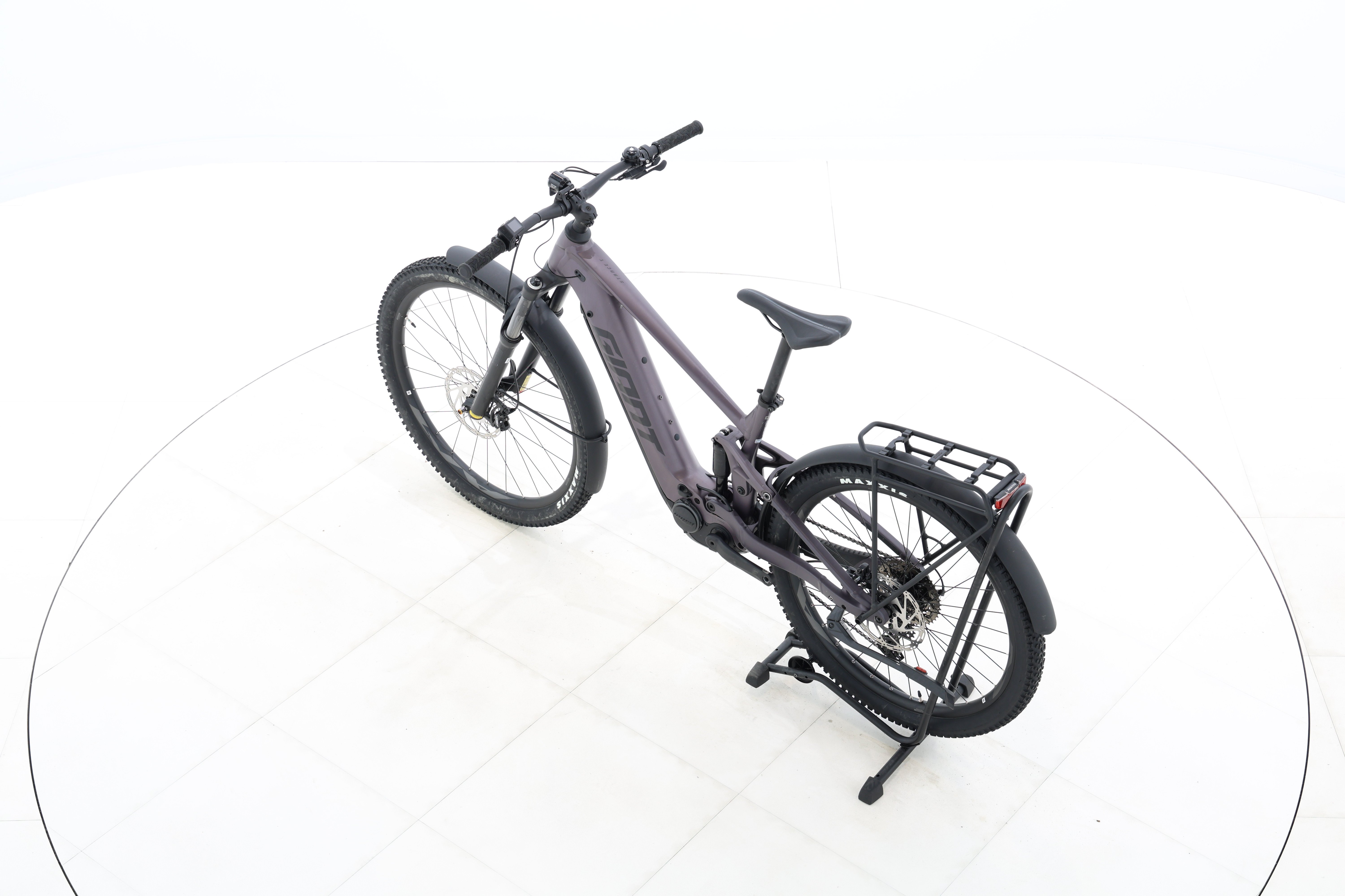 9090d394-ca03-456b-b158-6d755067ade4