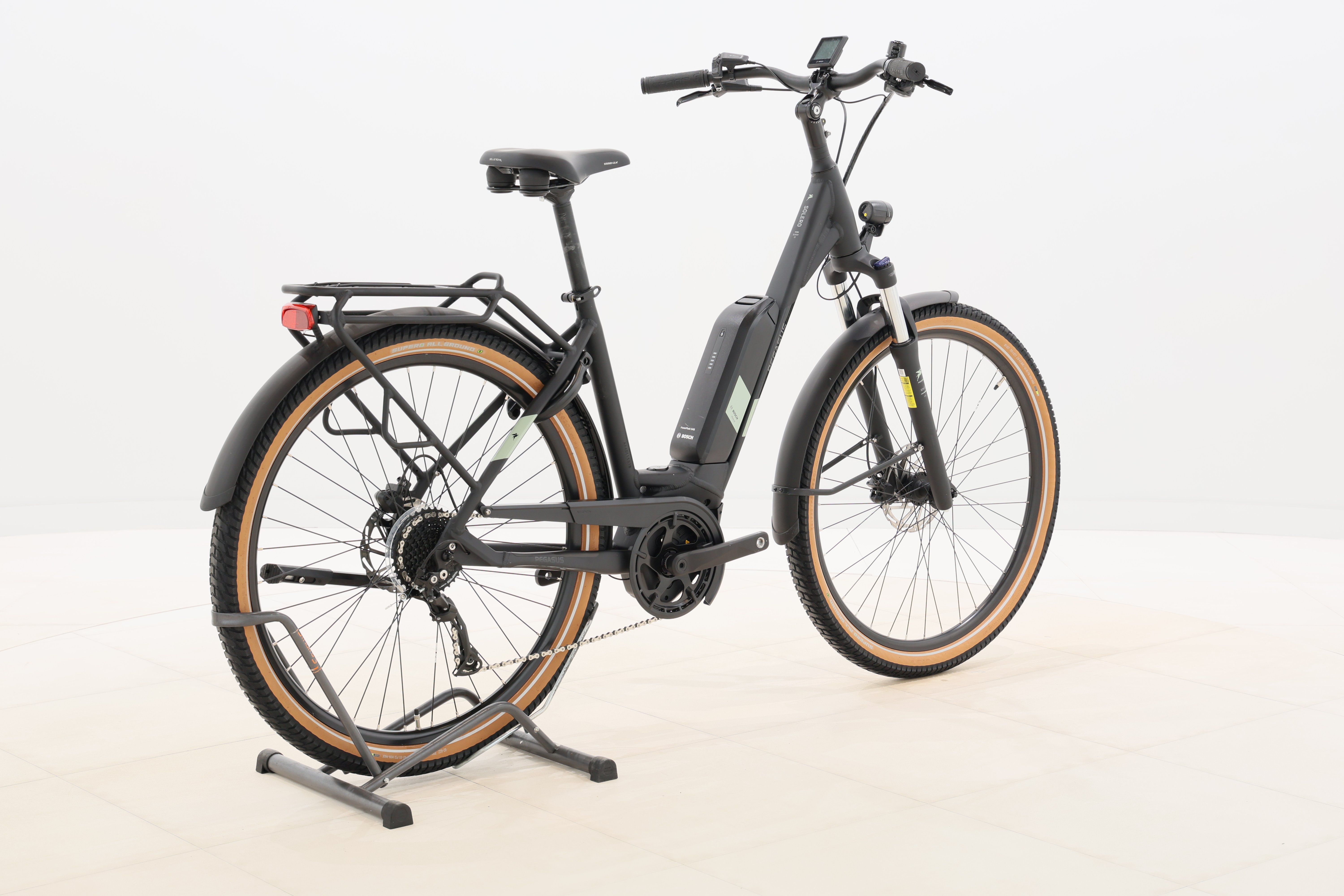 cd3de4a0-fb98-41ab-8178-c8c65e75672c