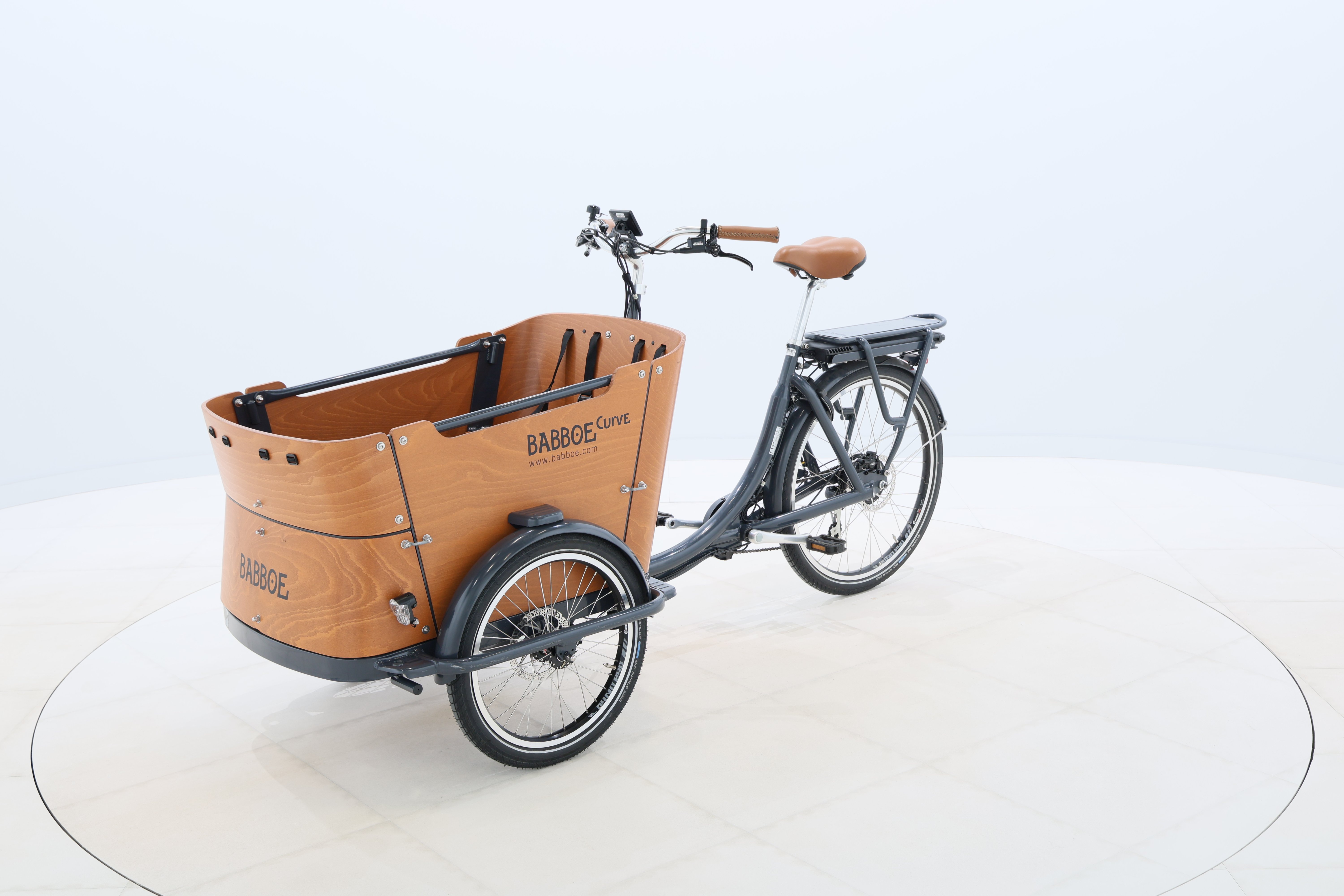 667bfece-d171-456e-a778-813793d6aa06