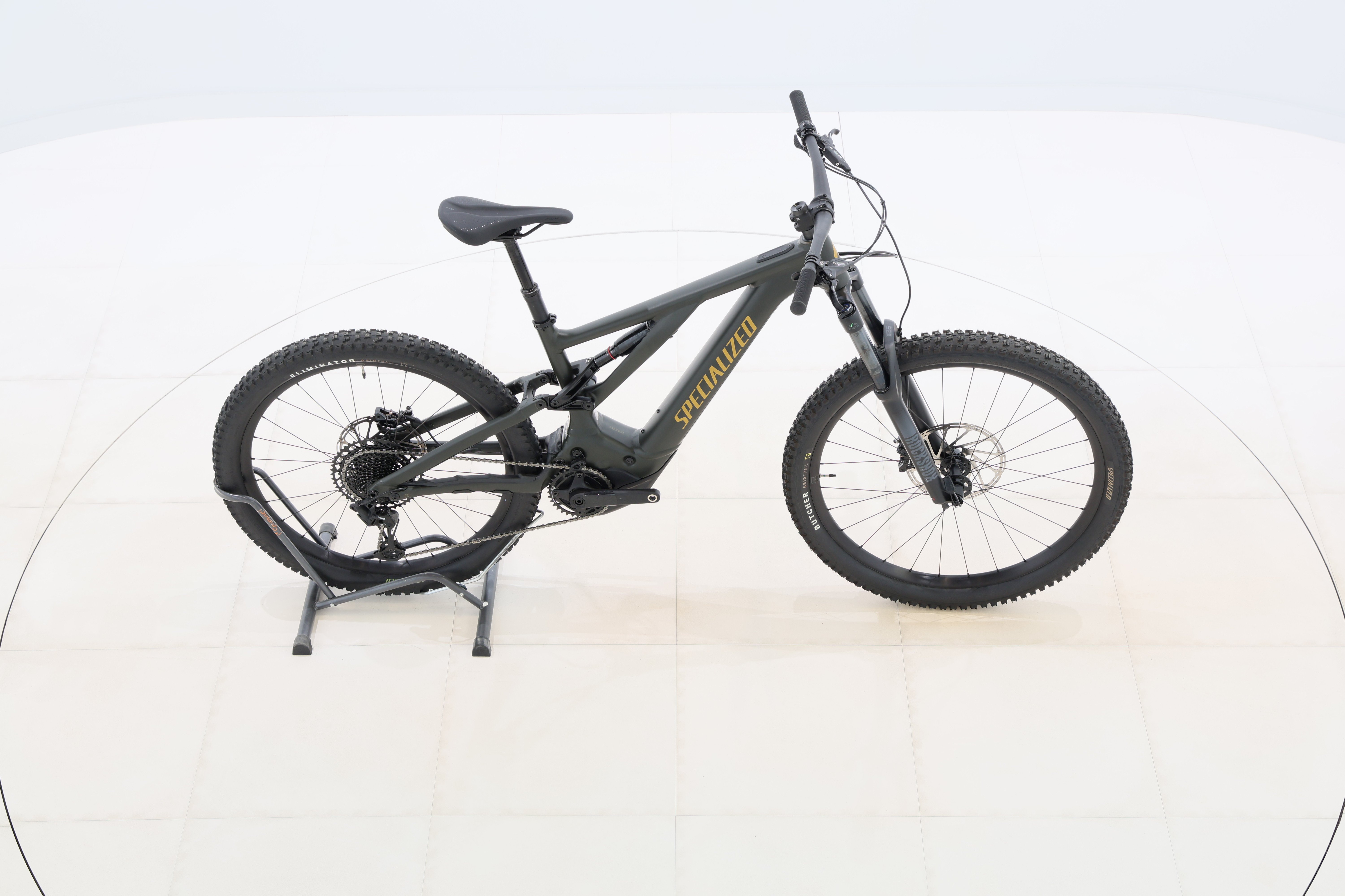 3b35457b-e6bd-437d-af4a-5dc5b6eee40a