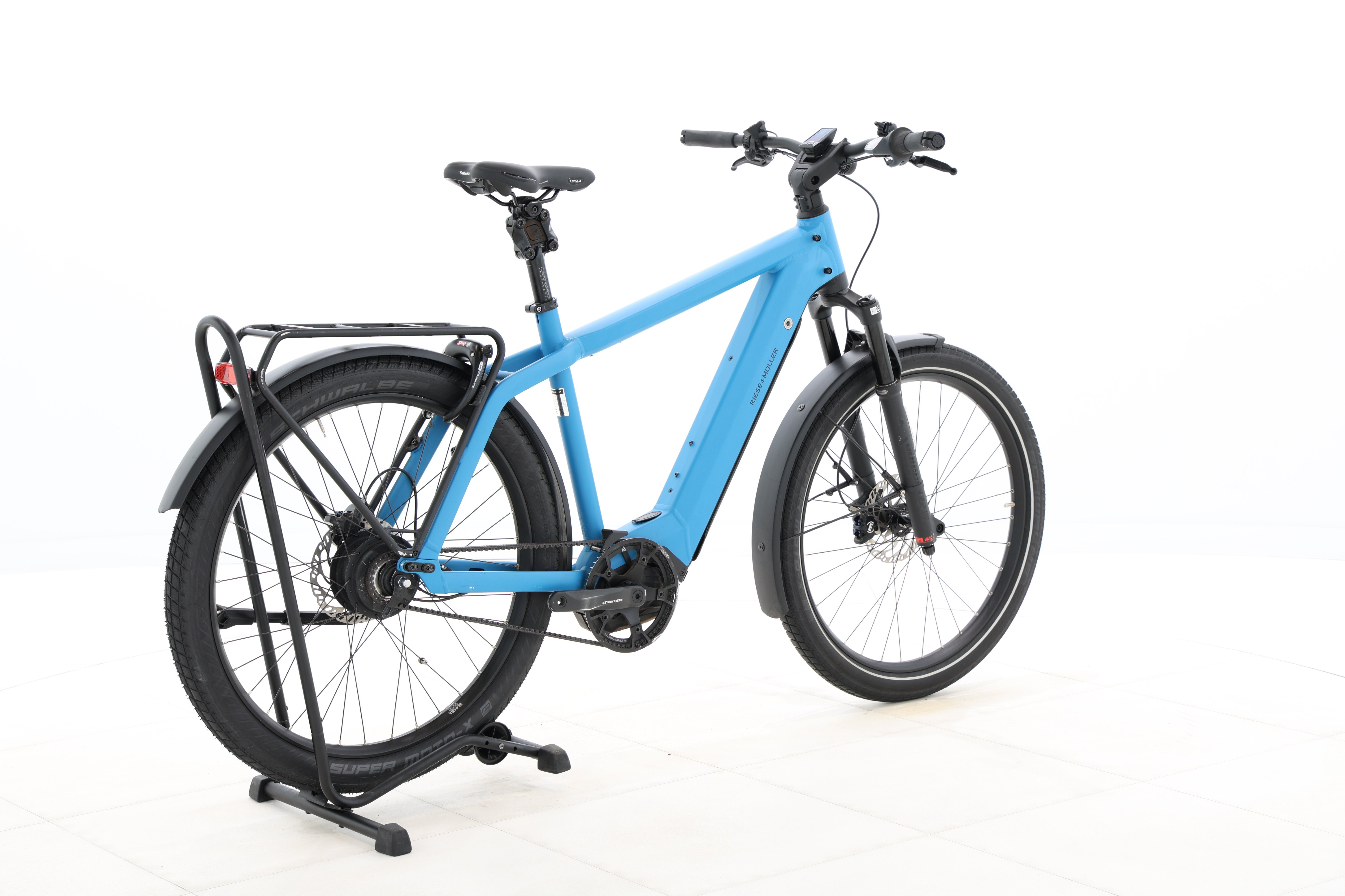 0984bba3-96f9-4d45-93e1-e8396ef1f249