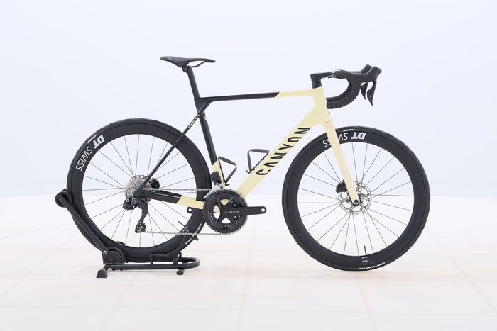 Canyon ULTIMATE CF SL 7 DI2 AERO 2024