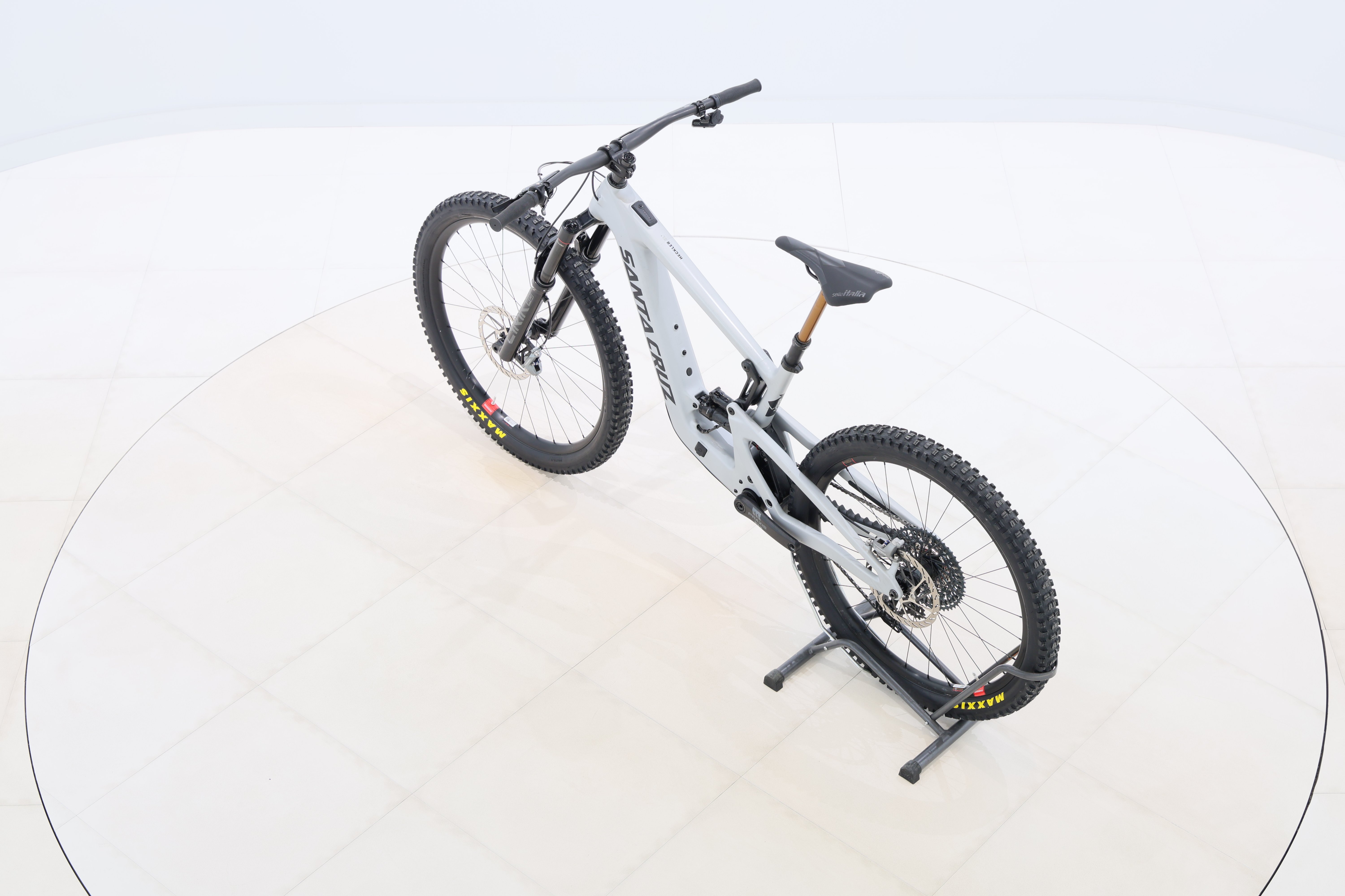 2ed43c8d-76c4-4fda-b00a-316b23c2a812