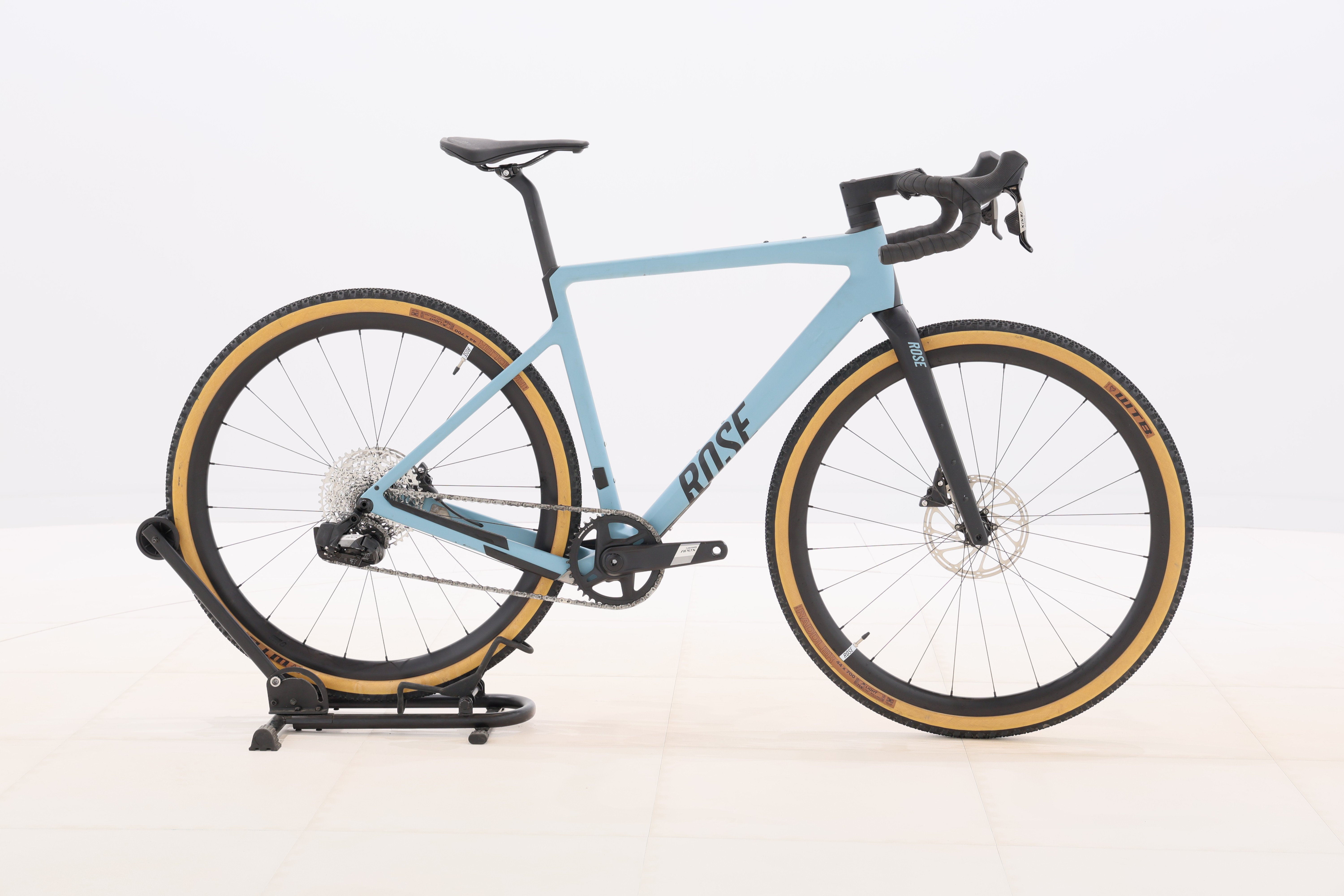 8b9590ce-5e94-448f-88aa-47470038d36c