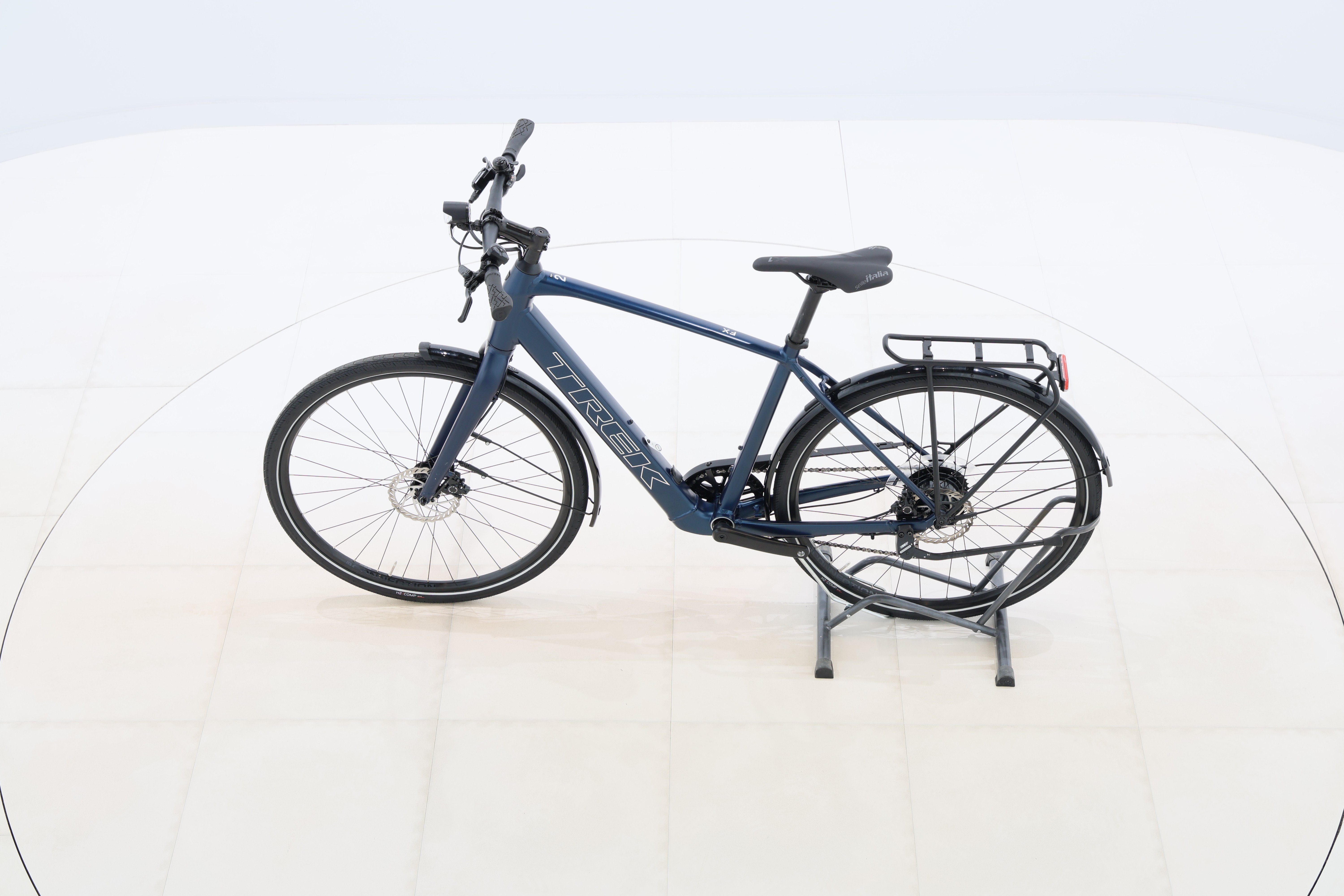 cf568090-0e42-4dfc-8118-f9a277fb4484