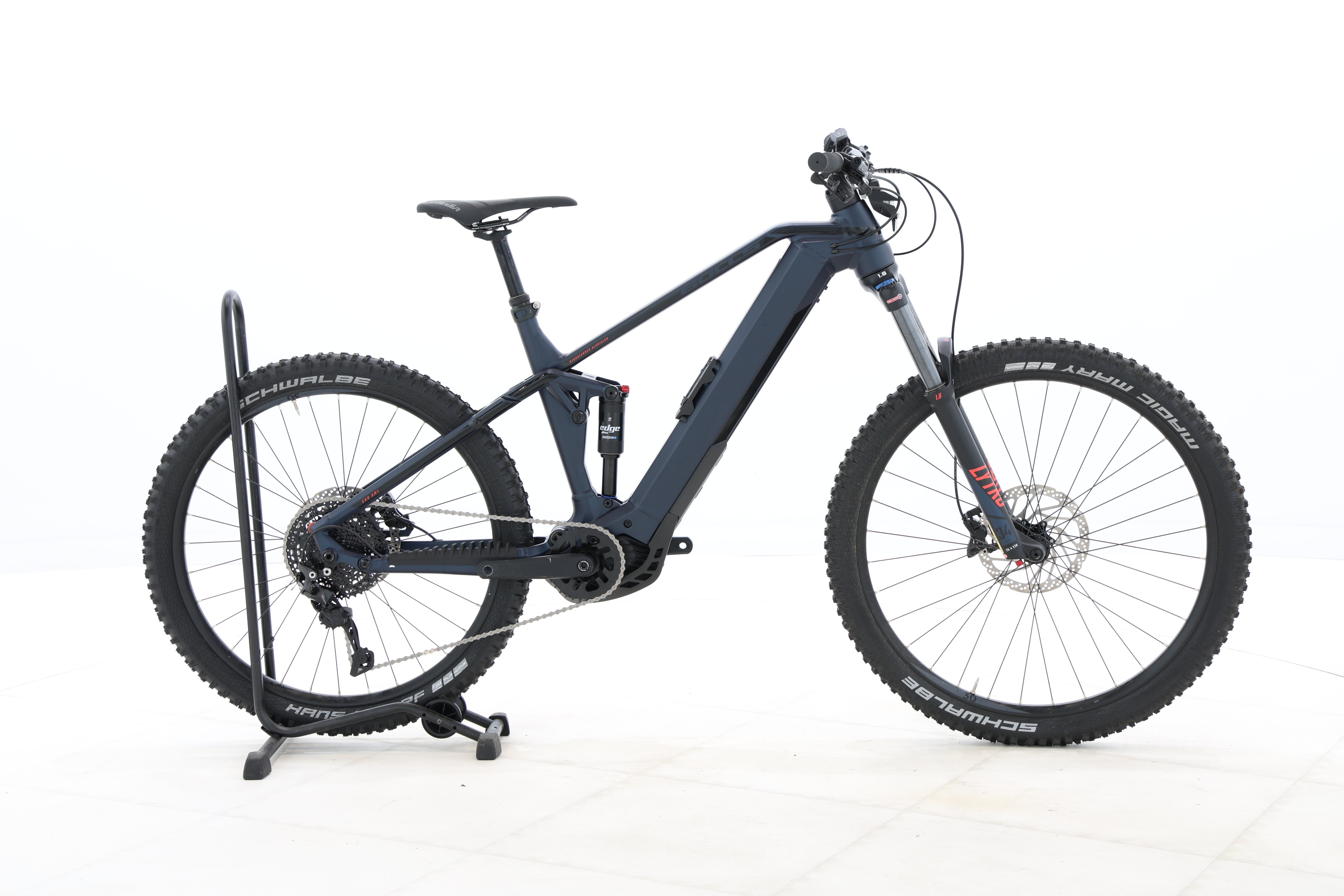 cd1e6594-c3b8-4b8f-8af4-a35e8aadbf69