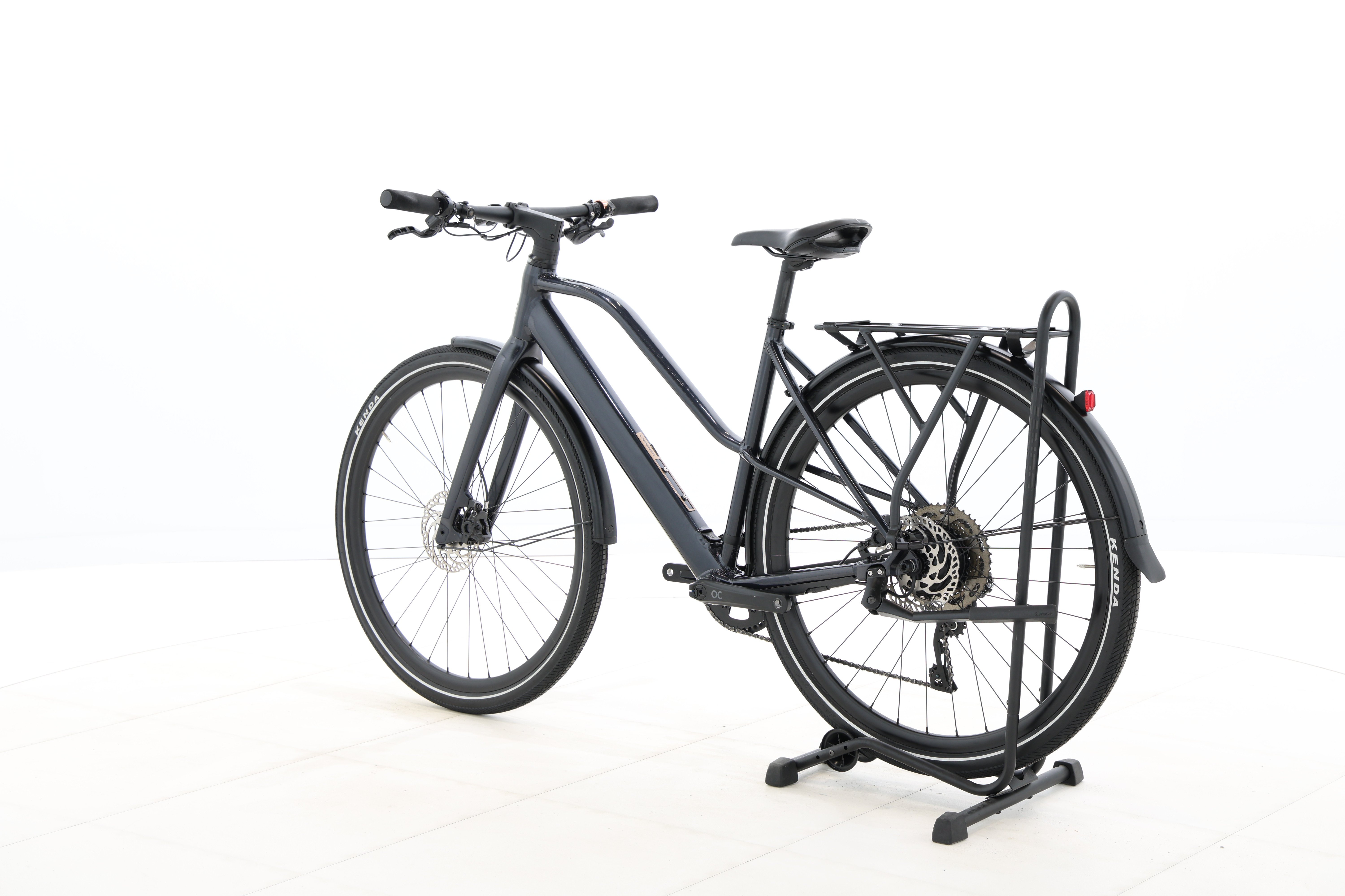 ac536e77-eb1c-4a6e-bb2f-11916973115d