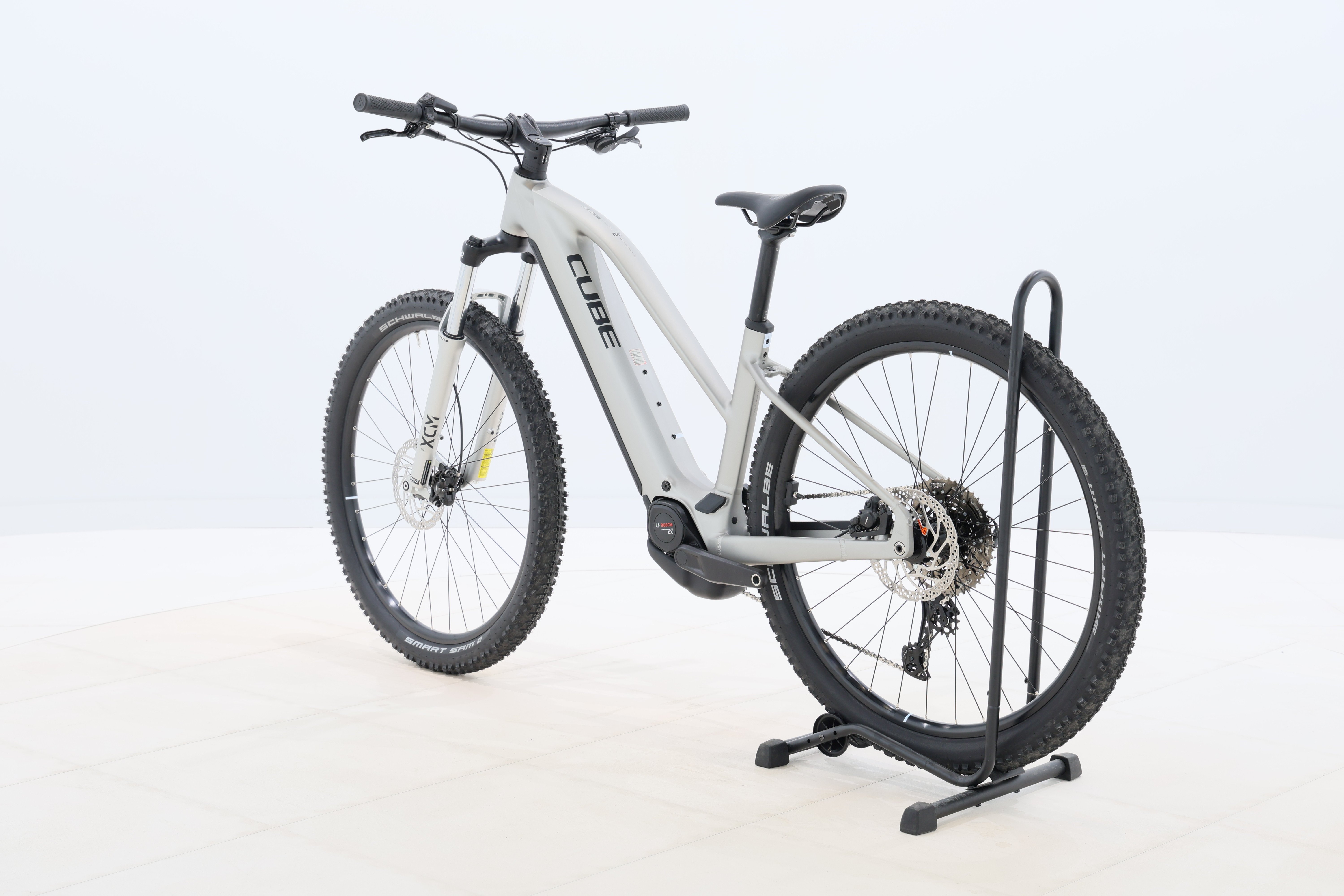 f6d932bc-4aeb-4127-8c68-c8234f84e66b