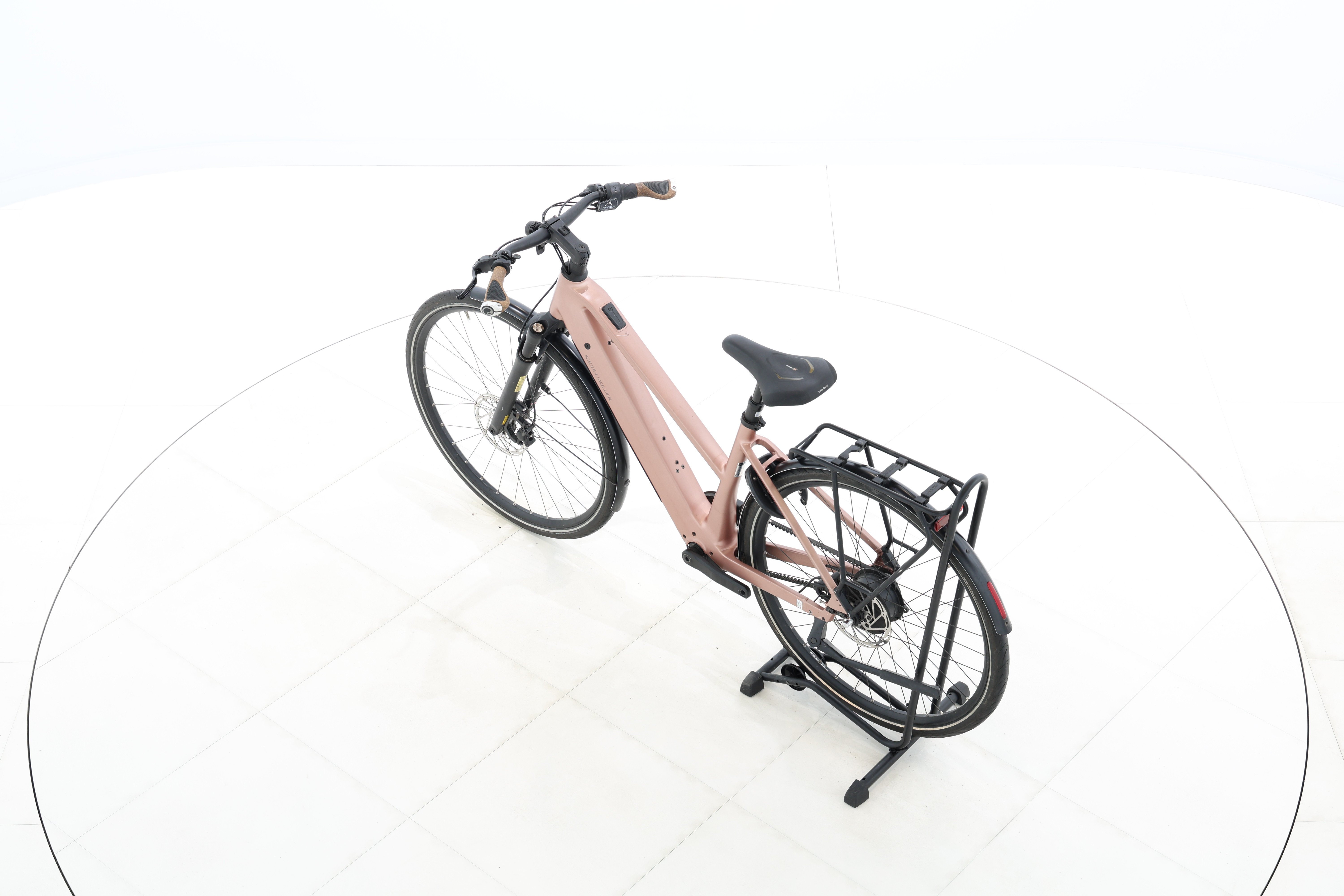 cb087a92-8ab2-4b64-9a93-a6e00ff1e0ff