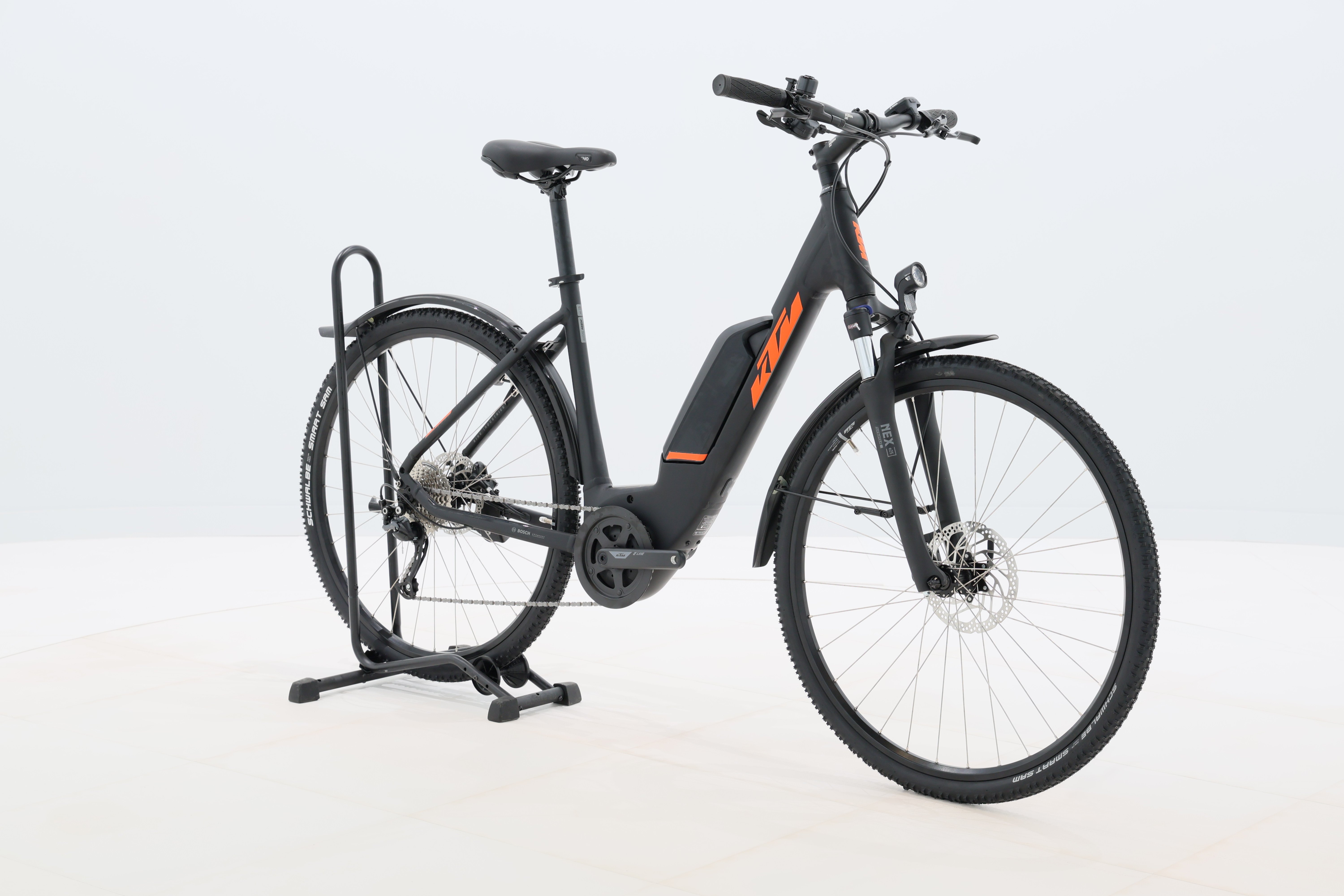 b164f5ac-af52-43b1-a74a-41fad7b09c2c