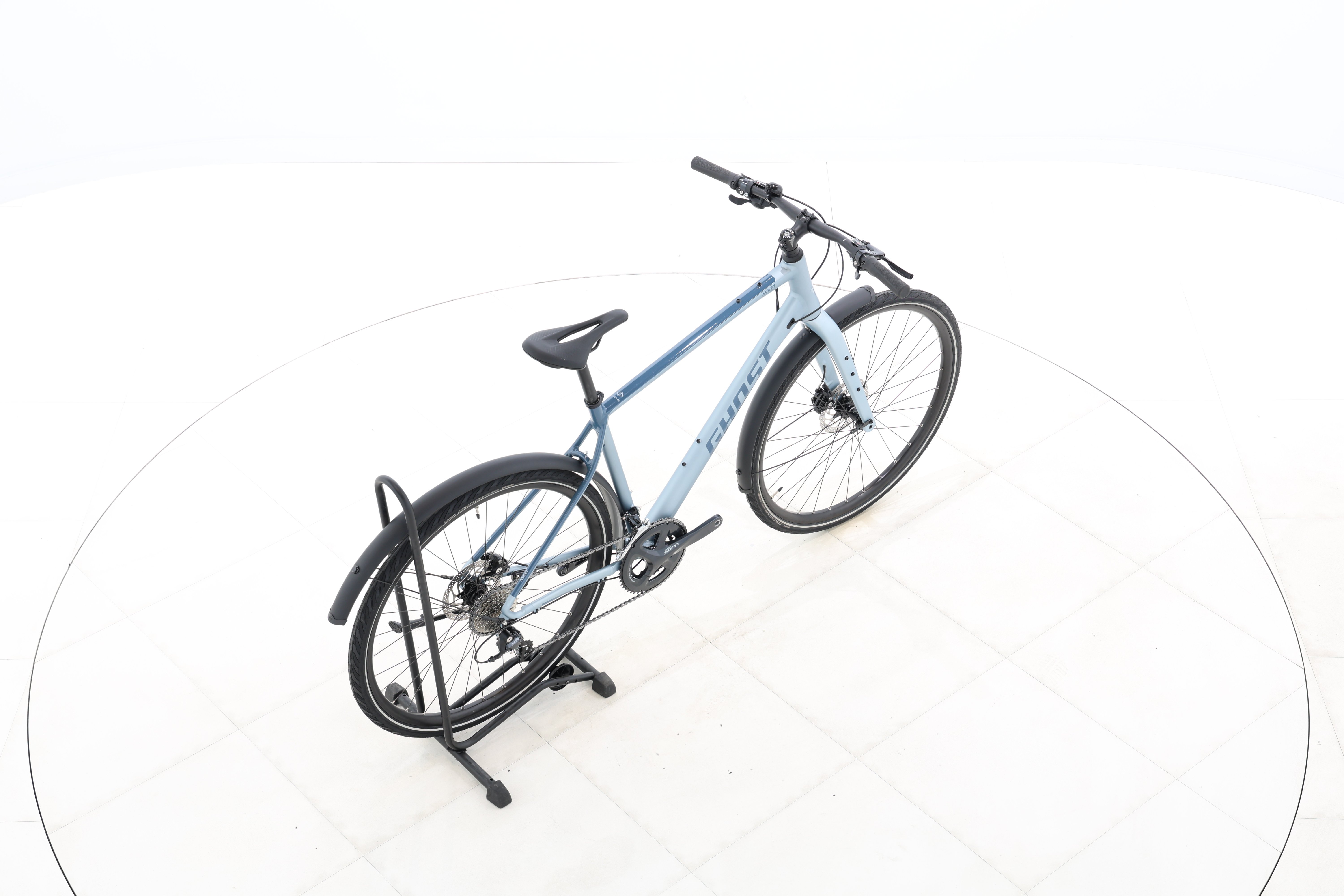 b9e321f2-8d40-4e43-9b8f-88e4bef3b925