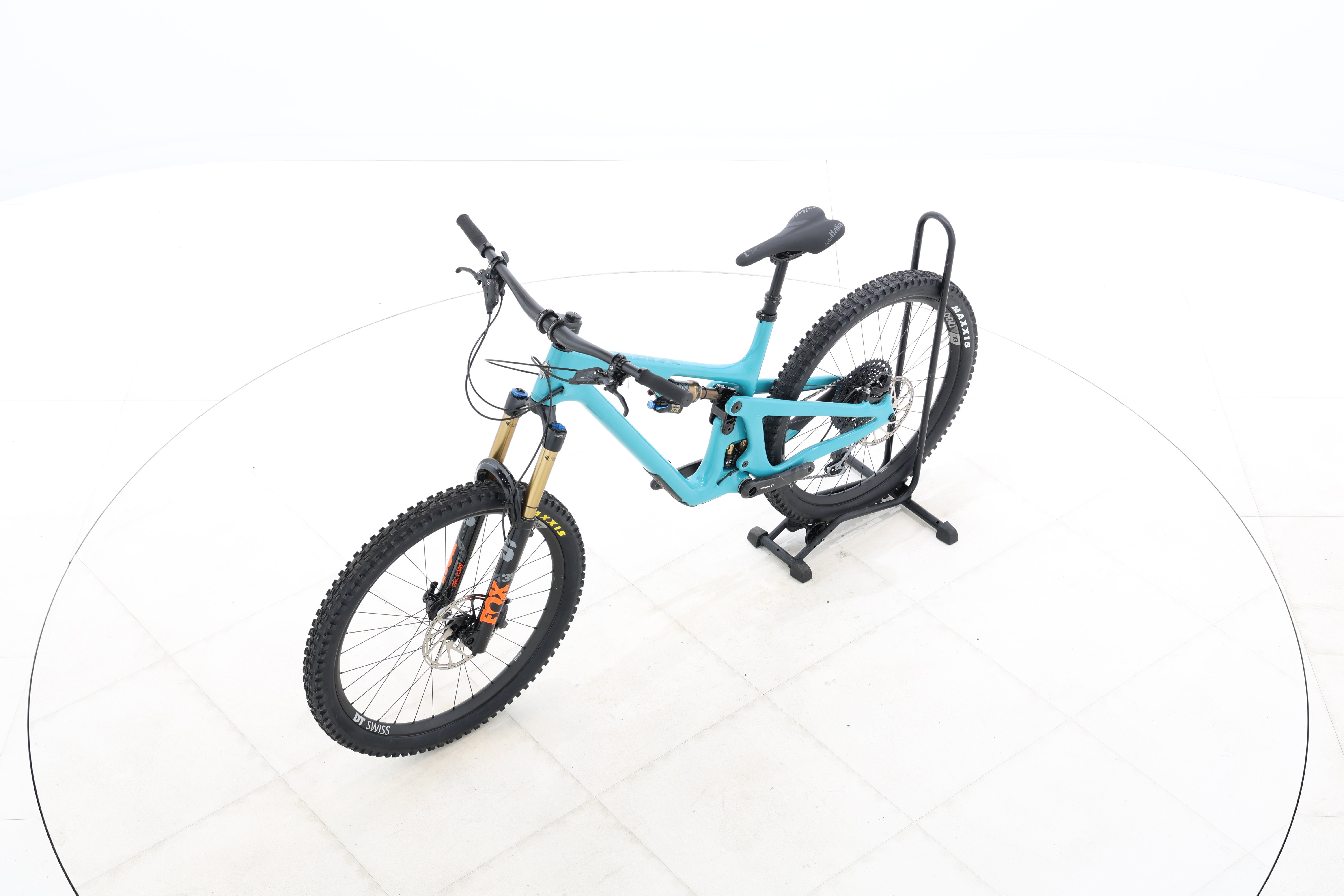 d84f4eac-15e4-4f44-83ed-af95c5c8b651