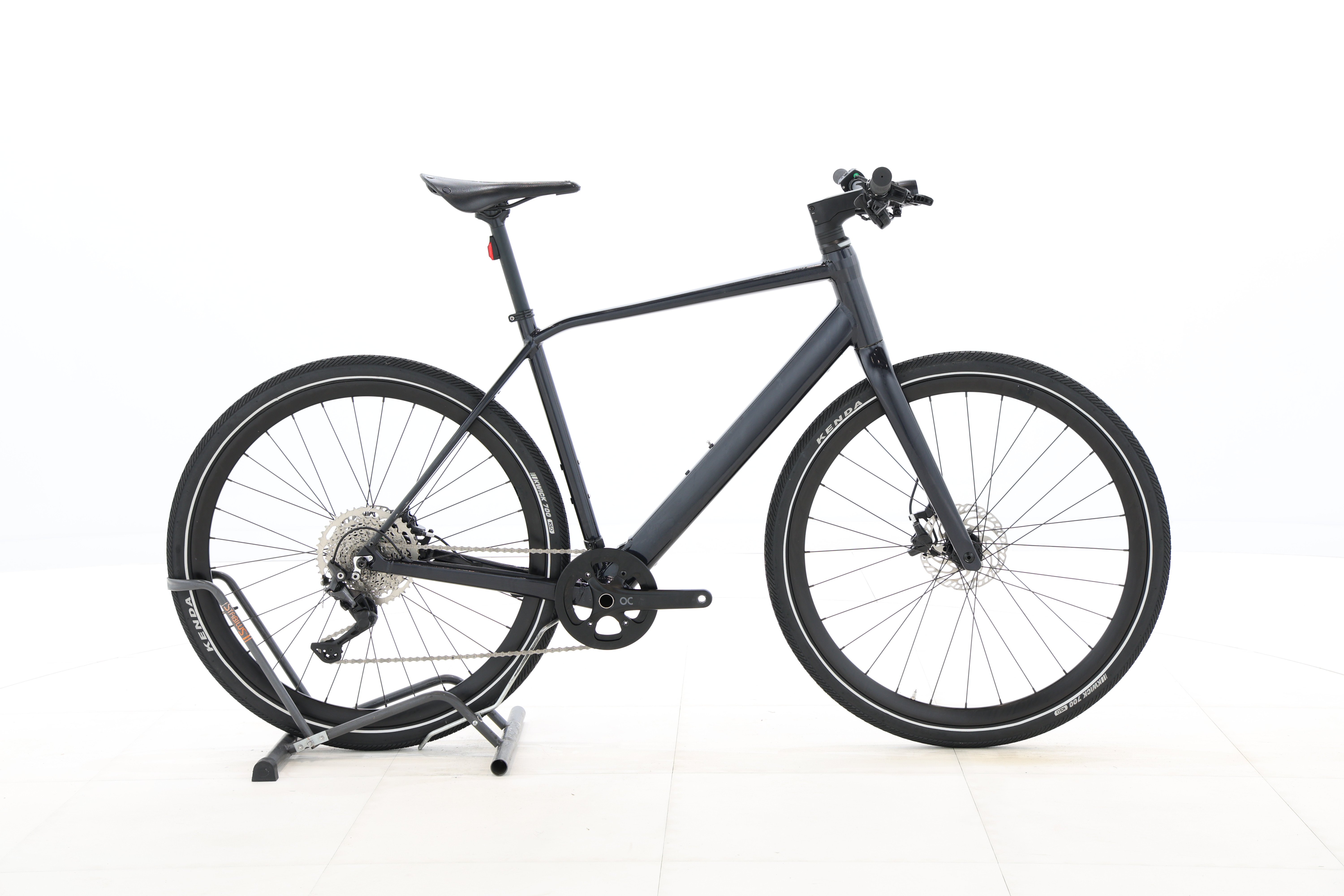 a1a4b9af-0ae8-4444-aab0-8d11ad1b4395