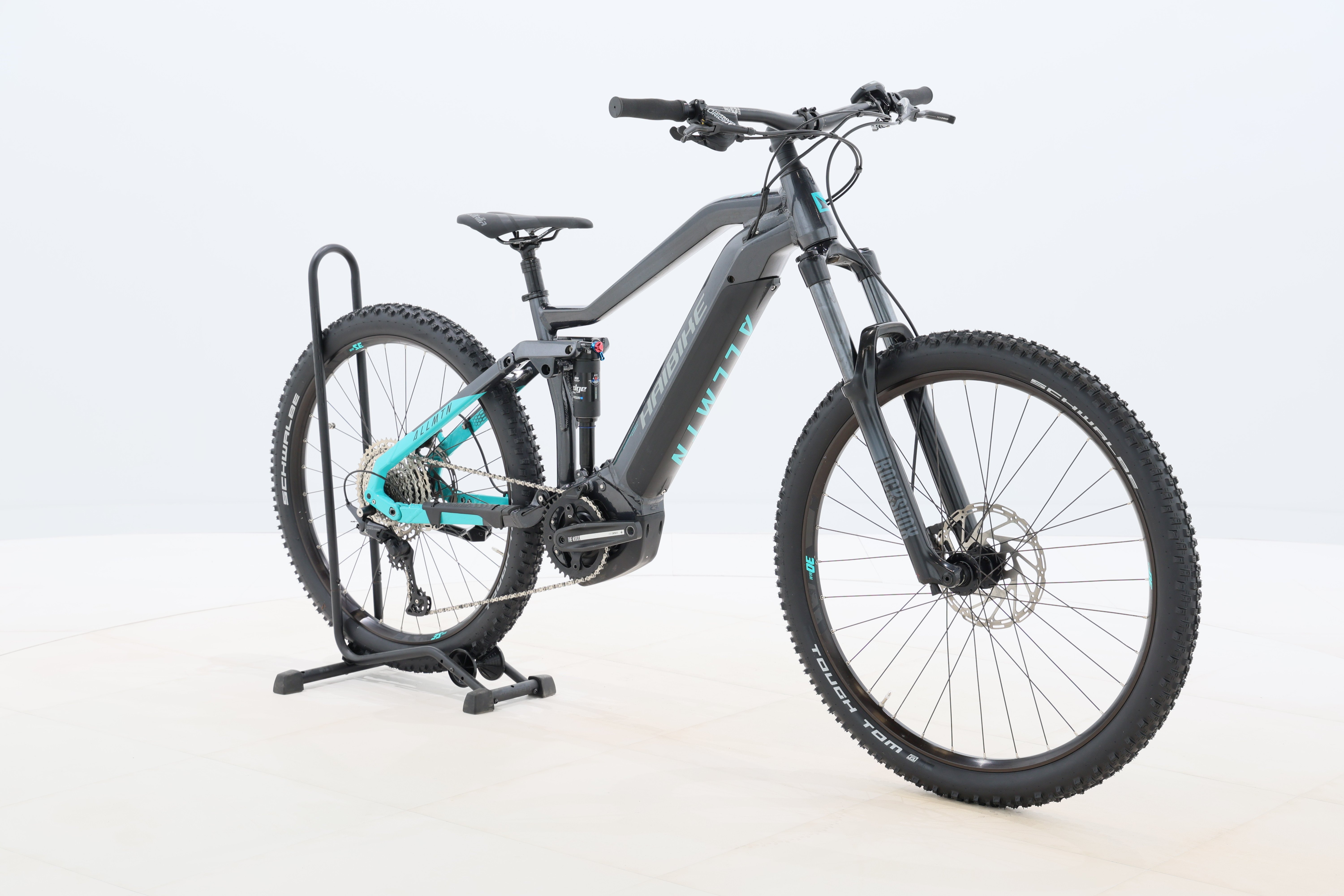 cc5a19b0-533b-4b7c-8505-42de5ea8c52c